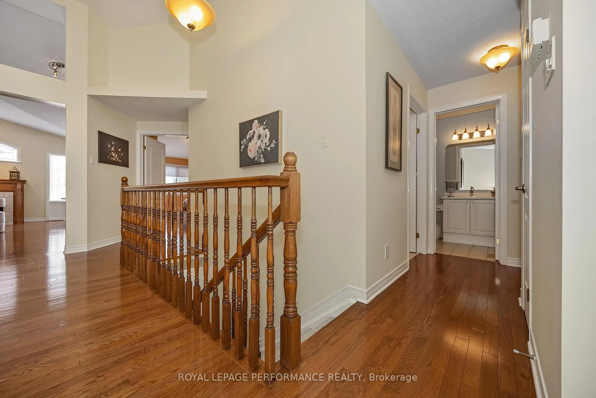 Photo 22 of 49 Peregrine Crescent, Ottawa, Kanata - Bridlewood — HOMEH