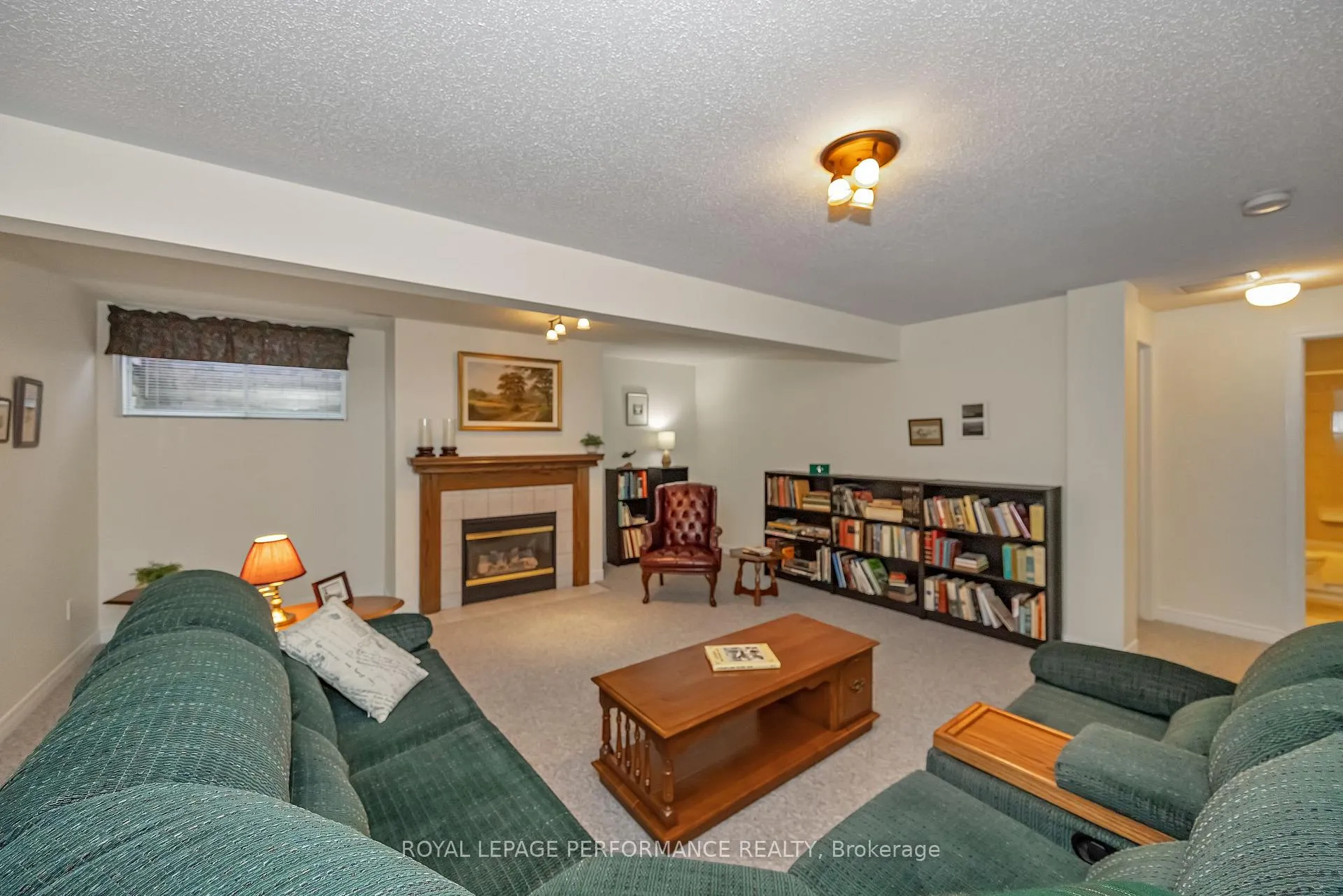 Photo 25 of 49 Peregrine Crescent, Ottawa, Kanata - Bridlewood — HOMEH