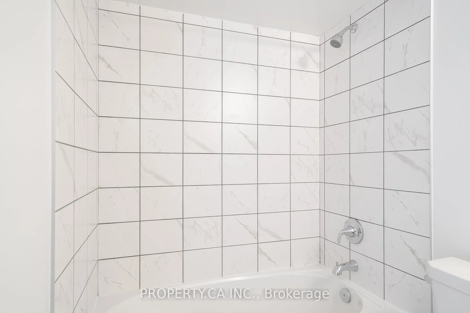 Photo 17 of Unit 1203, 1010 Sandy Beach Road, Pickering, Bay Ridges — HOMEH