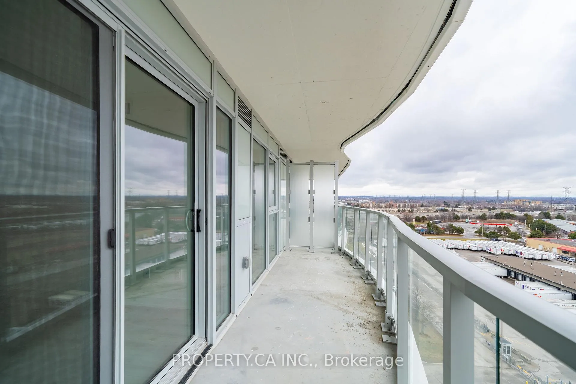 Photo 19 of Unit 1203, 1010 Sandy Beach Road, Pickering, Bay Ridges — HOMEH