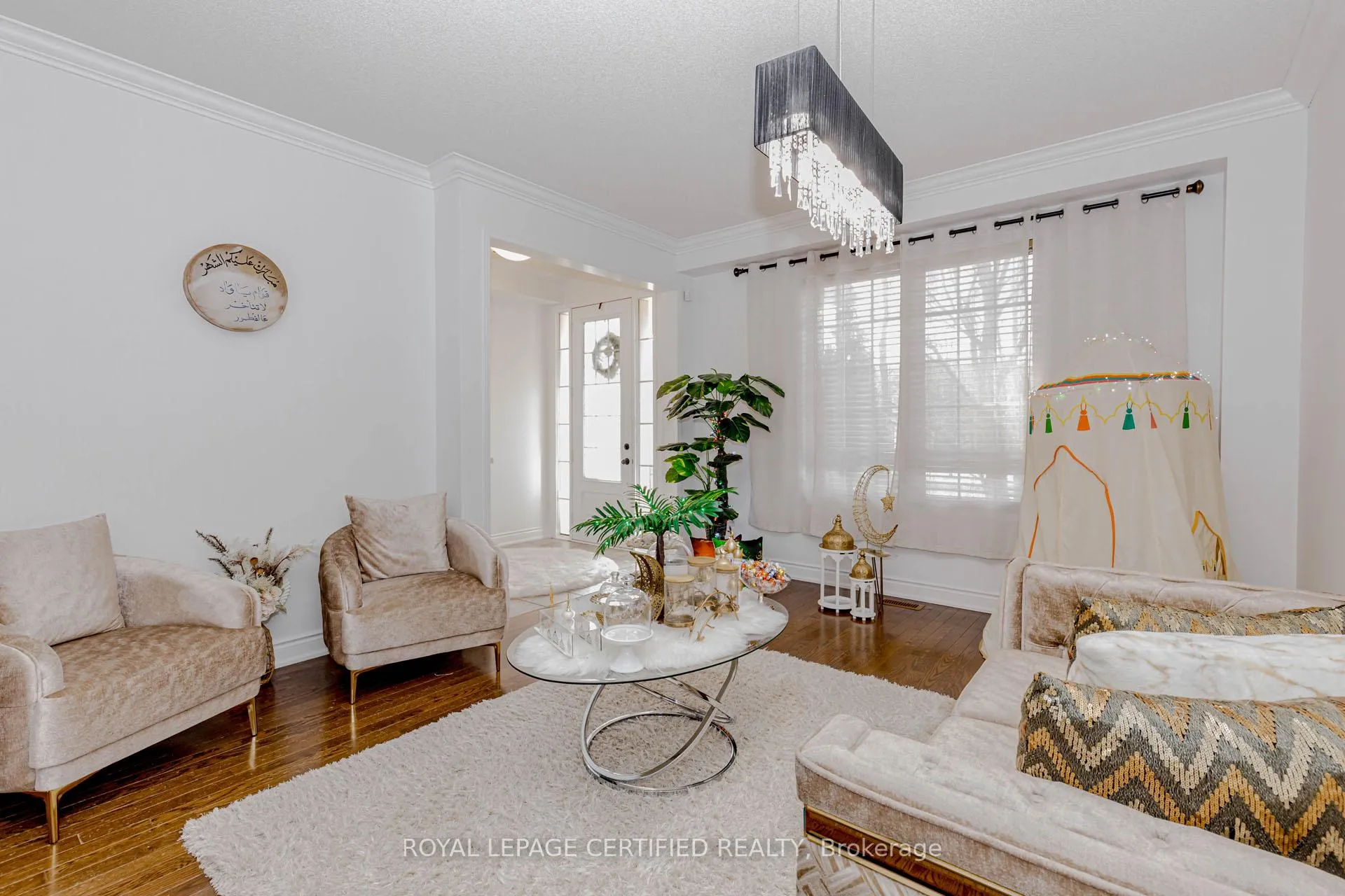 Photo 7 of 2509 Postmaster Drive, Oakville, Westmount — HOMEH