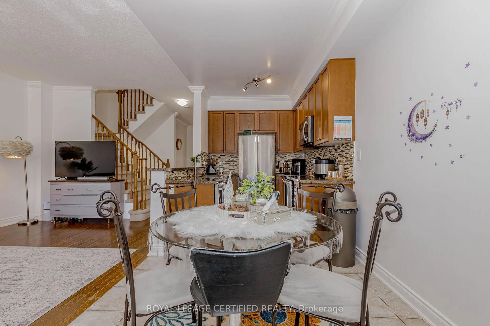 Photo 23 of 2509 Postmaster Drive, Oakville, Westmount — HOMEH
