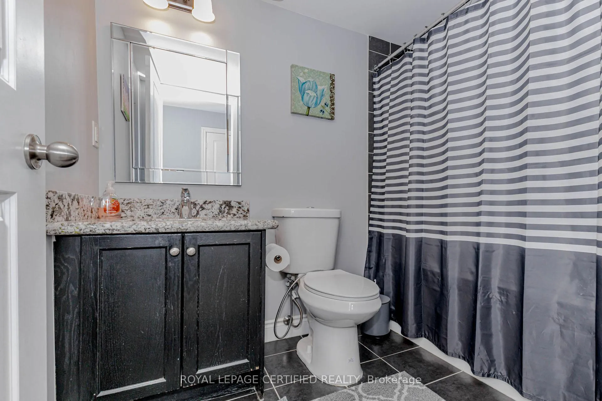 Photo 45 of 2509 Postmaster Drive, Oakville, Westmount — HOMEH