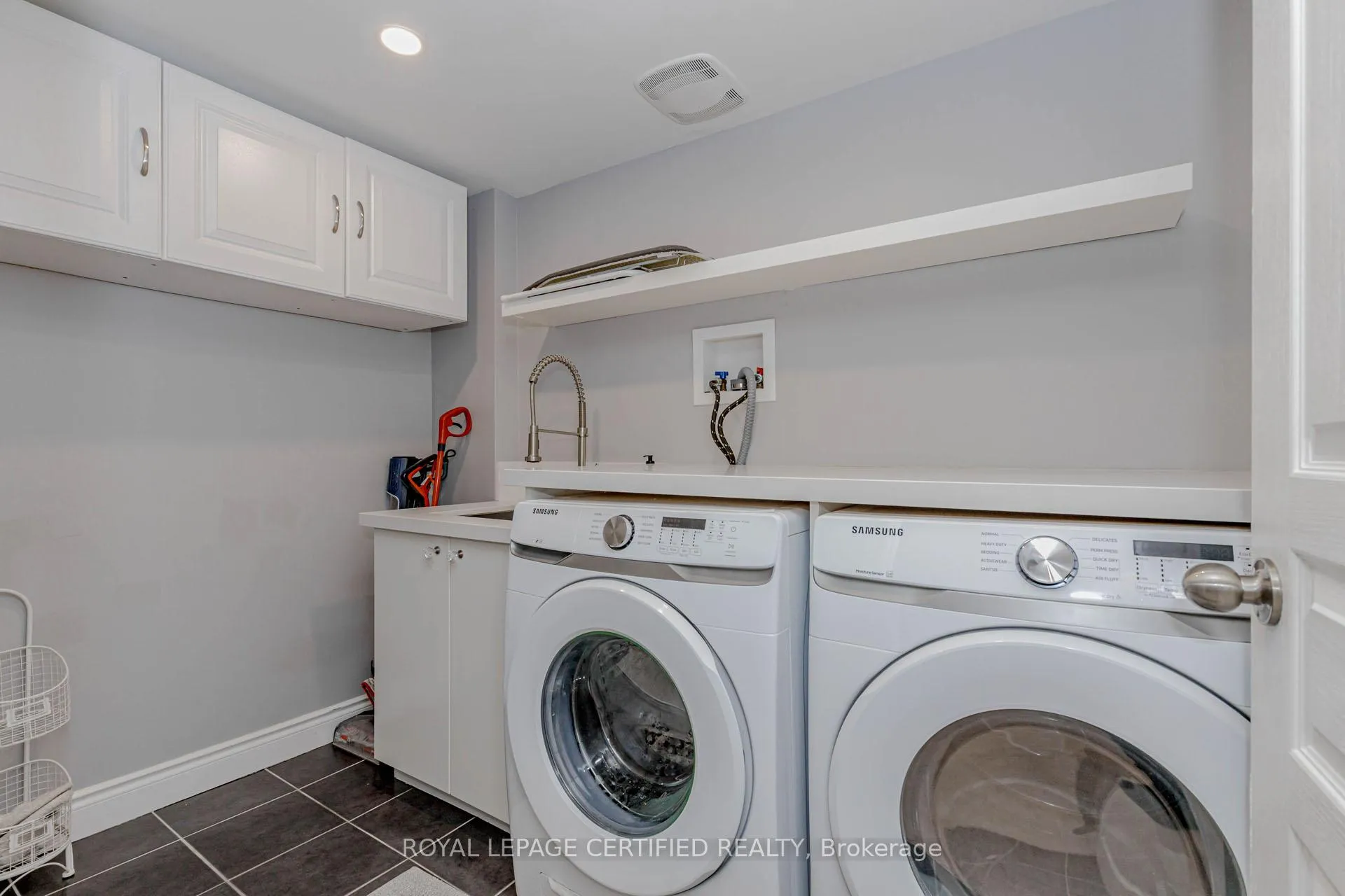 Photo 46 of 2509 Postmaster Drive, Oakville, Westmount — HOMEH