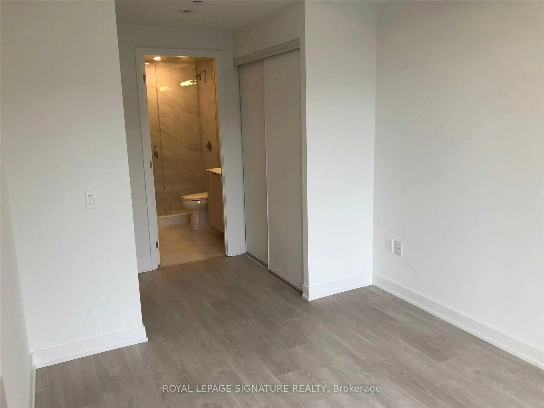 Photo 6 of Unit 622, 15 Queens Quay E, Toronto, Waterfront Communities — HOMEH