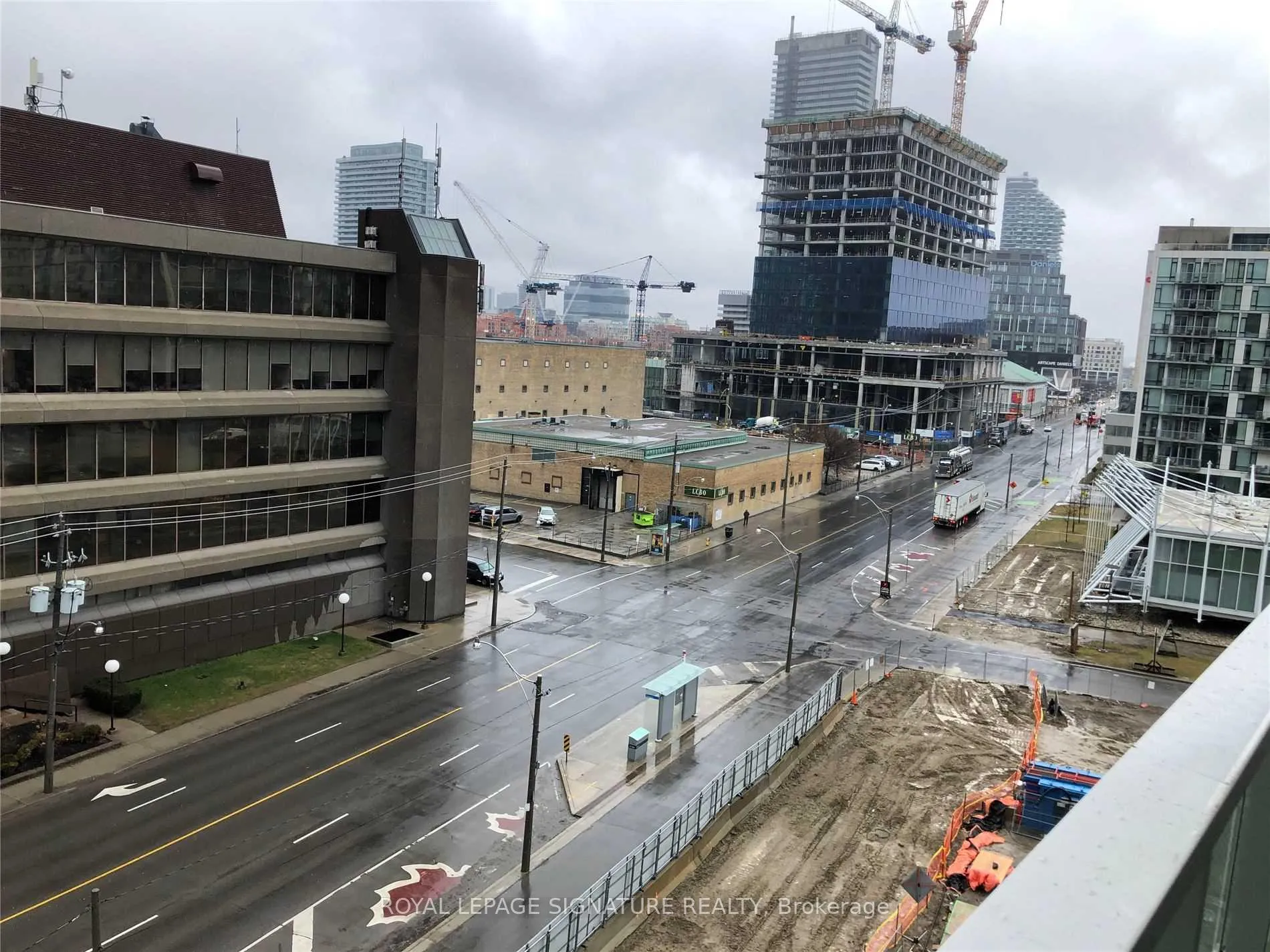 Photo 16 of Unit 622, 15 Queens Quay E, Toronto, Waterfront Communities — HOMEH