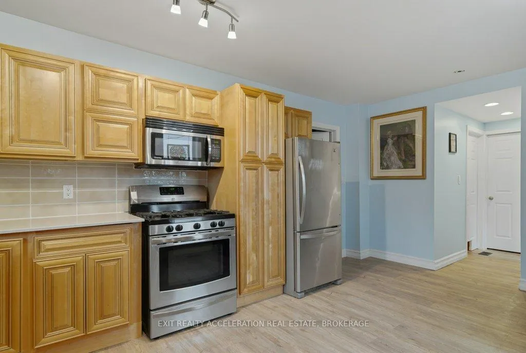 Photo 13 of 8061 County Rd 2, Greater Napanee — HOMEH