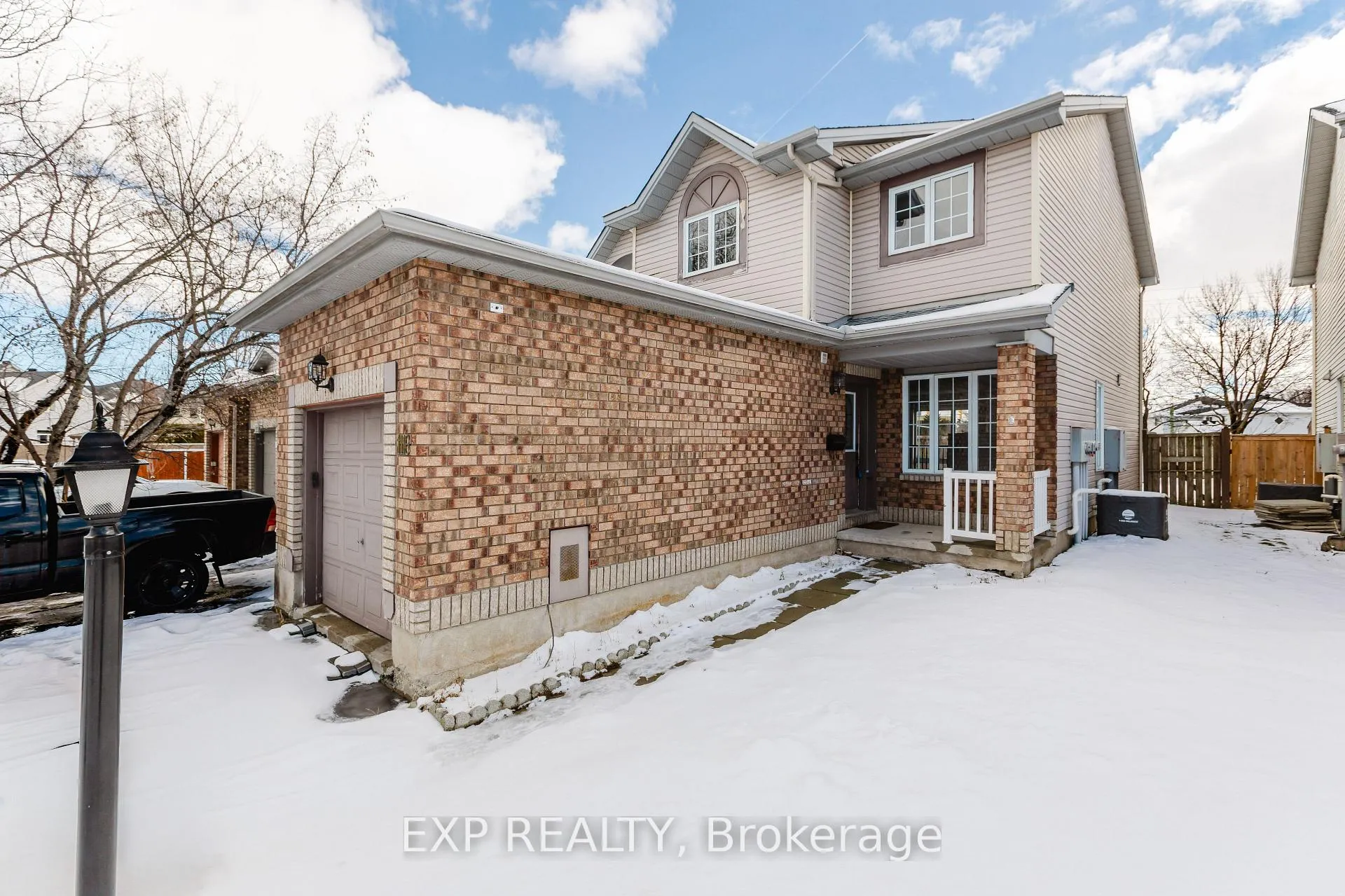 Photo 4 of 1116 Ballantyne Drive, Ottawa, Fallingbrook/Gardenway South — HOMEH