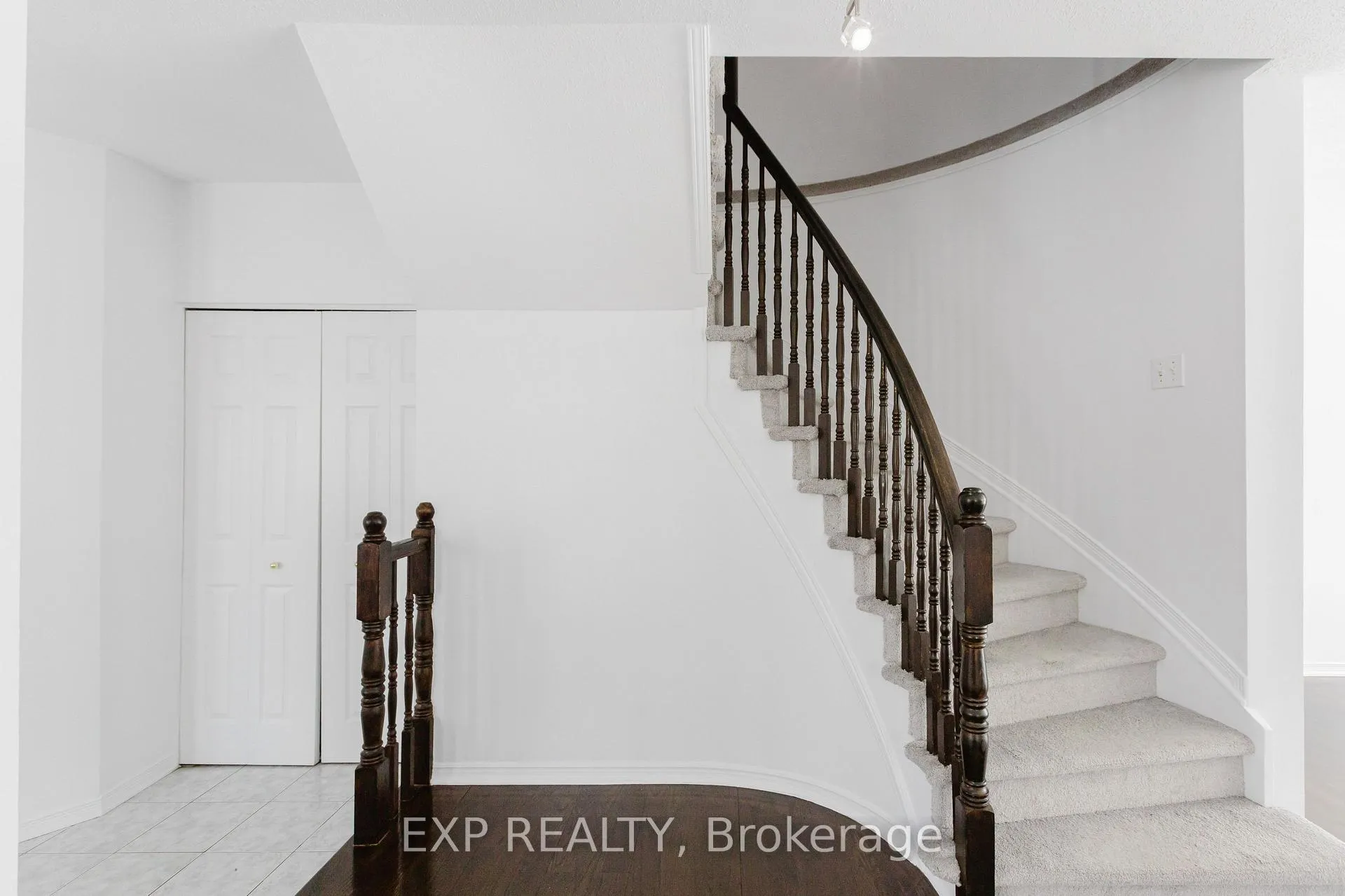 Photo 18 of 1116 Ballantyne Drive, Ottawa, Fallingbrook/Gardenway South — HOMEH