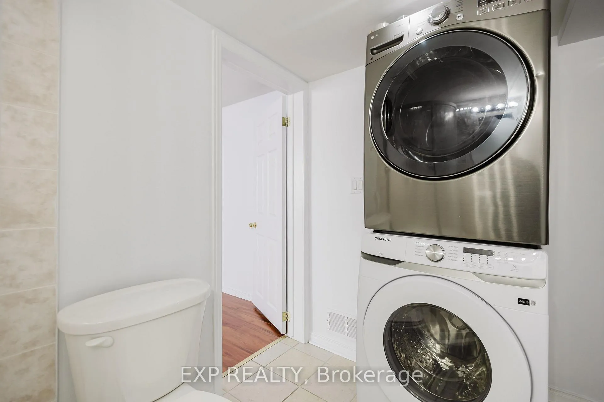 Photo 34 of 1116 Ballantyne Drive, Ottawa, Fallingbrook/Gardenway South — HOMEH
