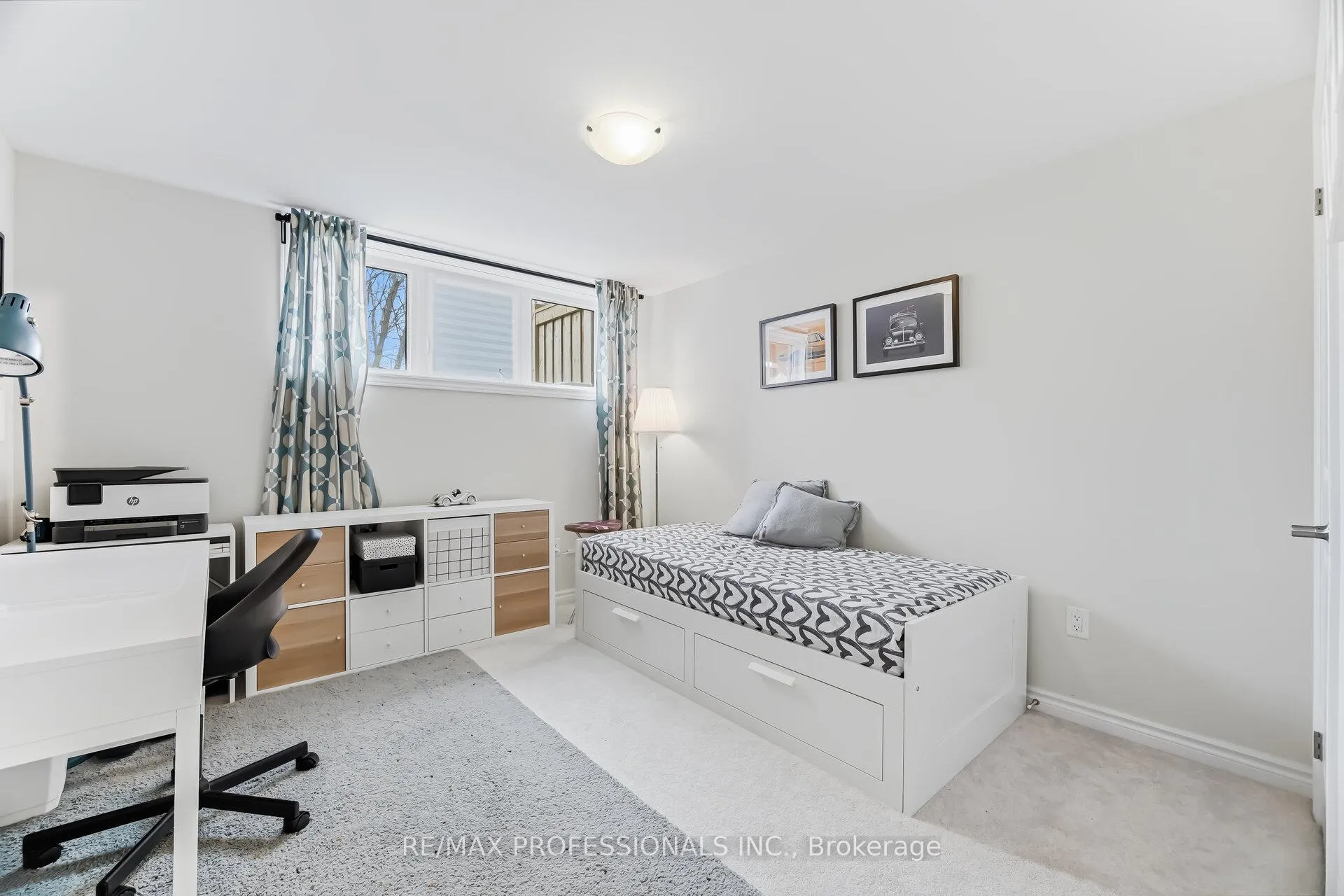 Photo 6 of 1401 National Common, Burlington, Tyandaga — HOMEH