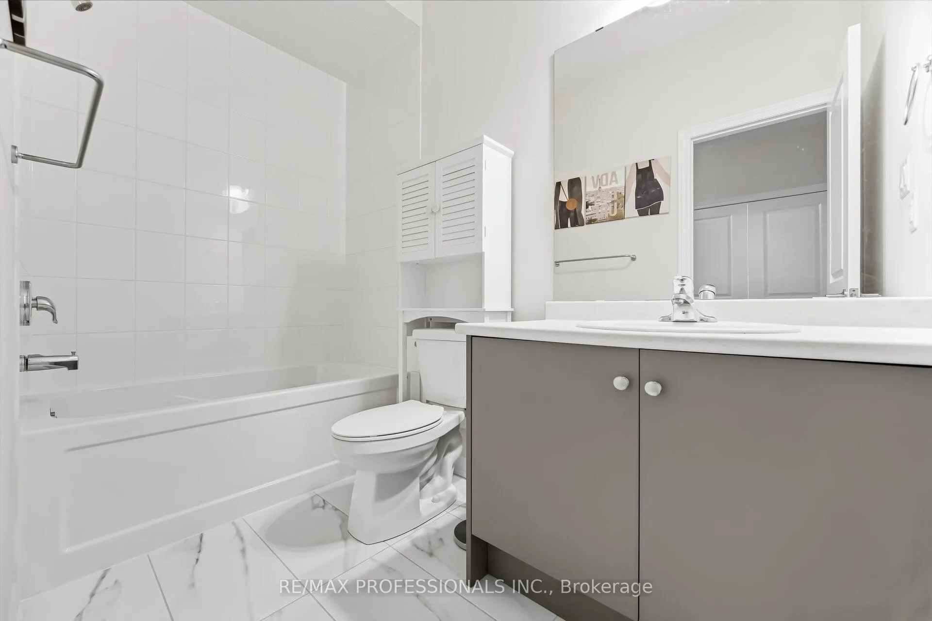 Photo 33 of 1401 National Common, Burlington, Tyandaga — HOMEH