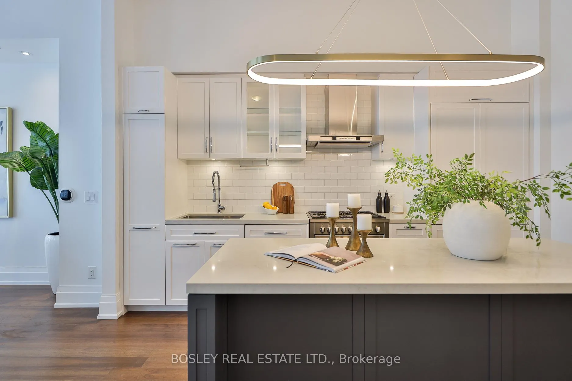 Photo 9 of Unit TH105, 25 Malcolm Road, Toronto, Leaside — HOMEH