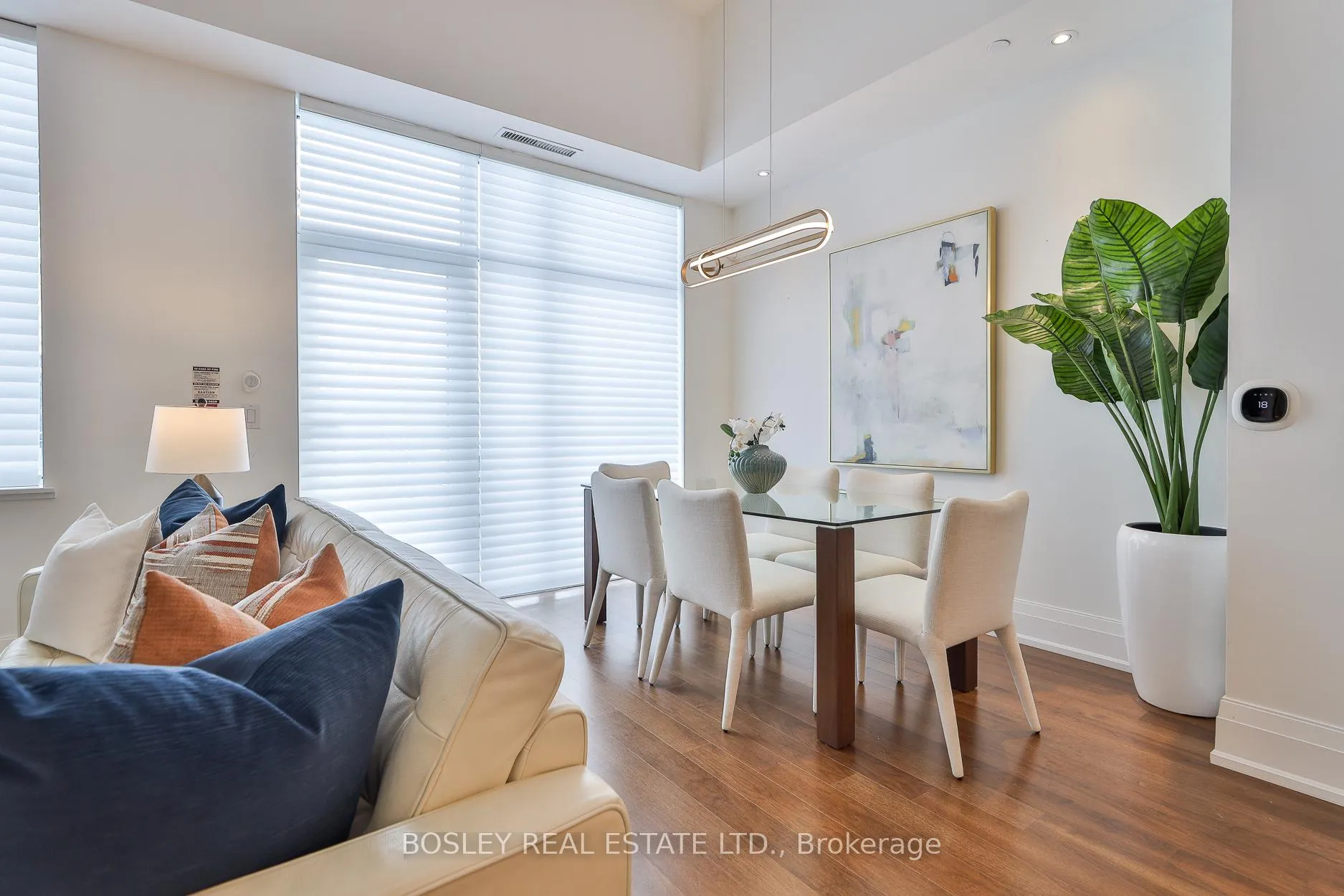 Photo 10 of Unit TH105, 25 Malcolm Road, Toronto, Leaside — HOMEH