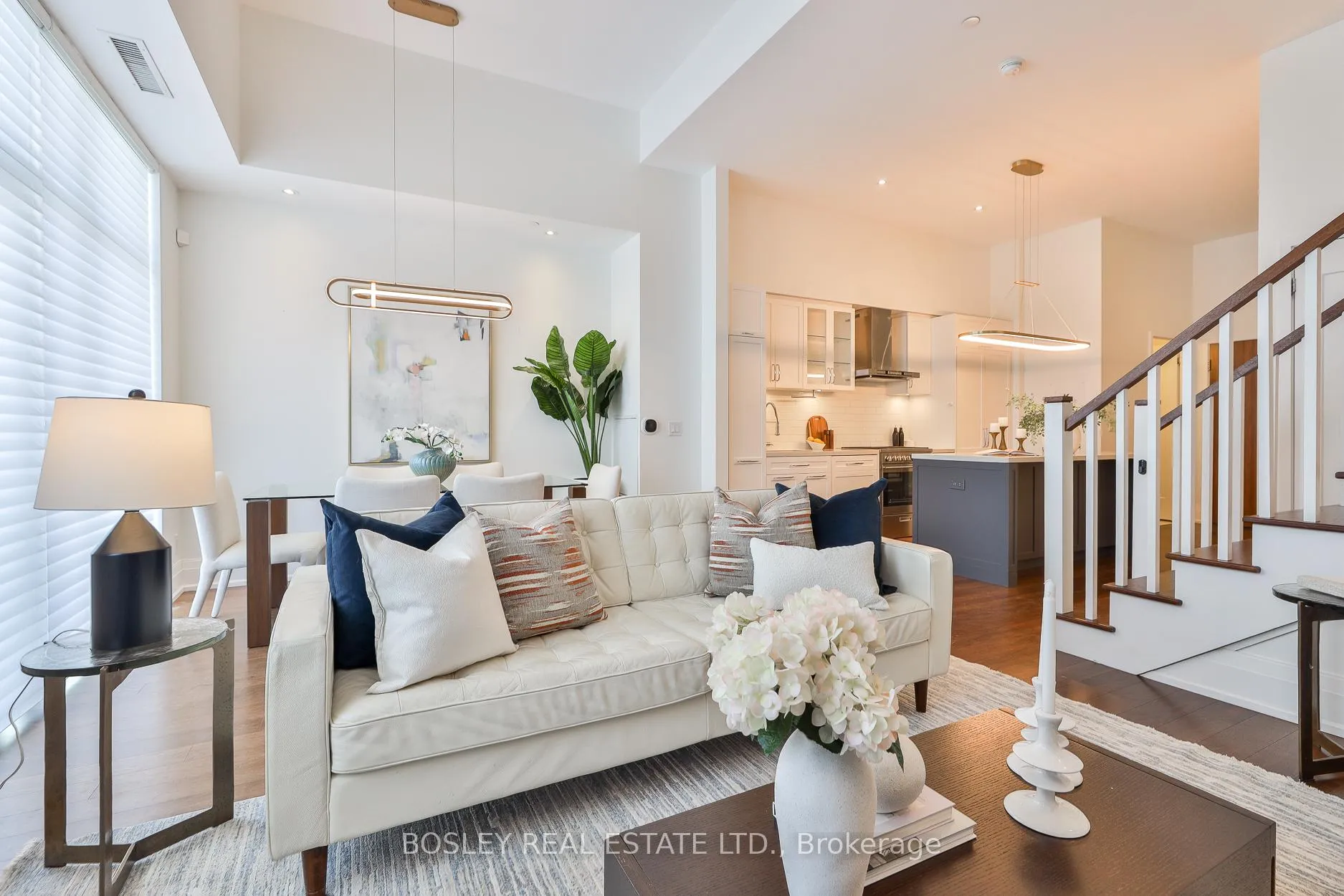 Photo 12 of Unit TH105, 25 Malcolm Road, Toronto, Leaside — HOMEH