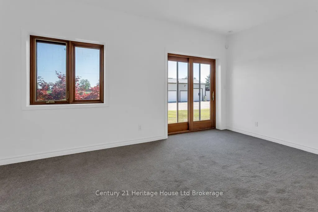 Photo 8 of 11069 Rogers Road, Malahide, Rural Malahide — HOMEH