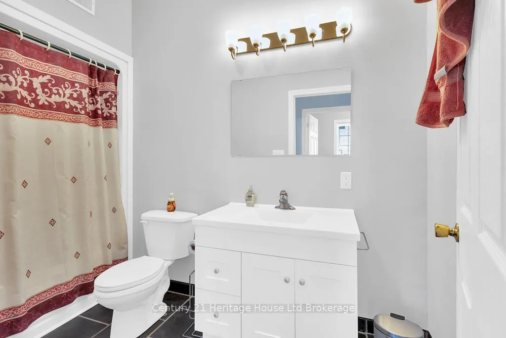 Photo 11 of 11069 Rogers Road, Malahide, Rural Malahide — HOMEH