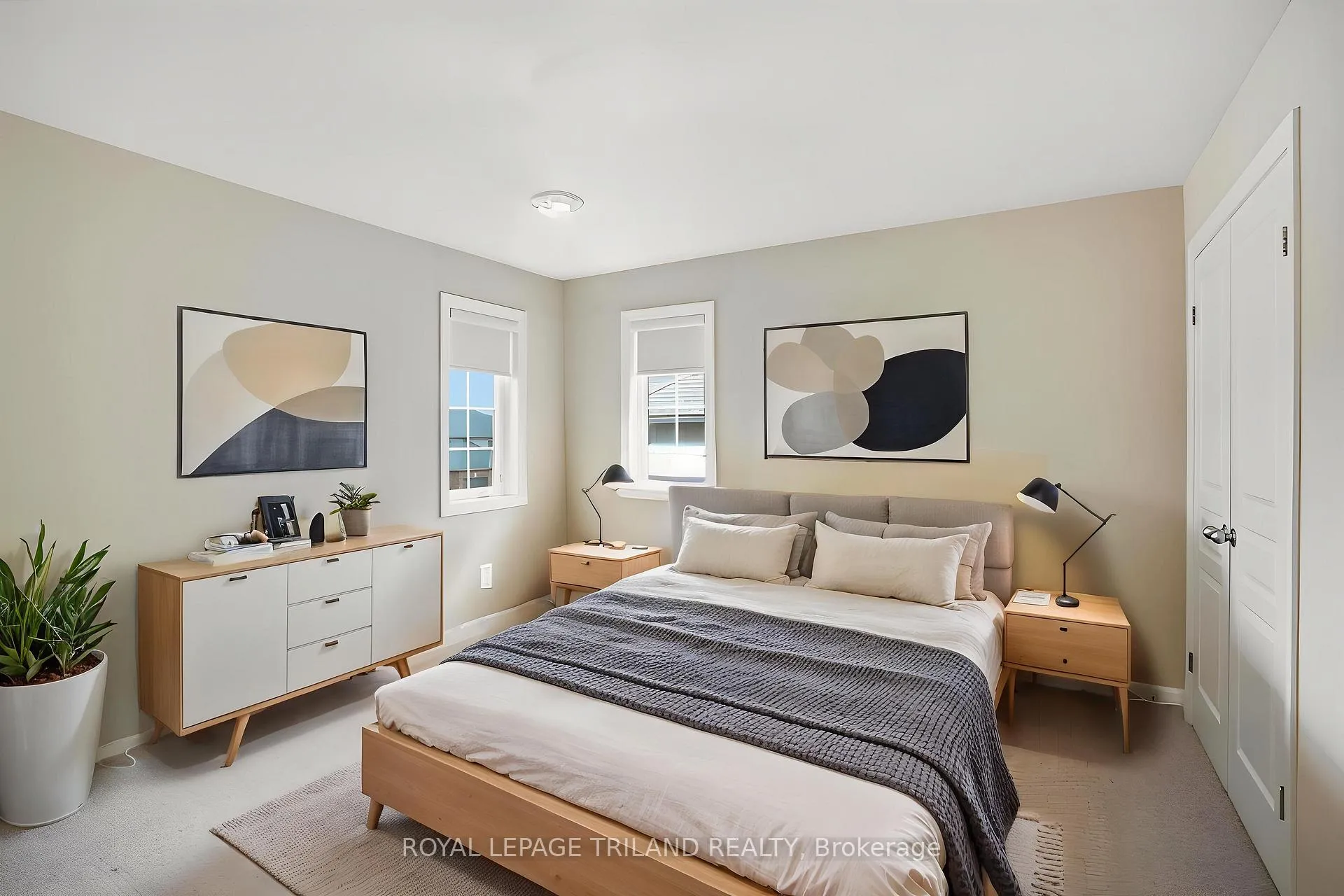 Photo 16 of 219 Union Avenue, Middlesex Centre, Komoka — HOMEH