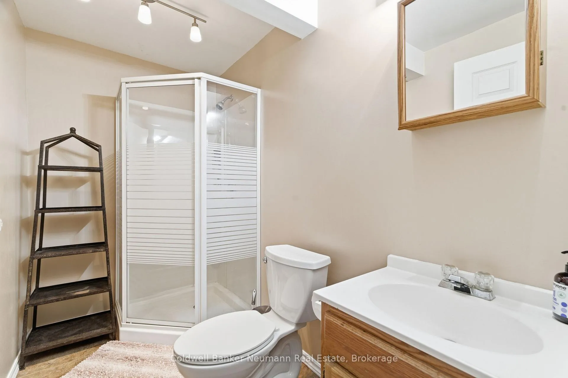 Photo 26 of 31 Rodgers Road, Guelph, Kortright West — HOMEH