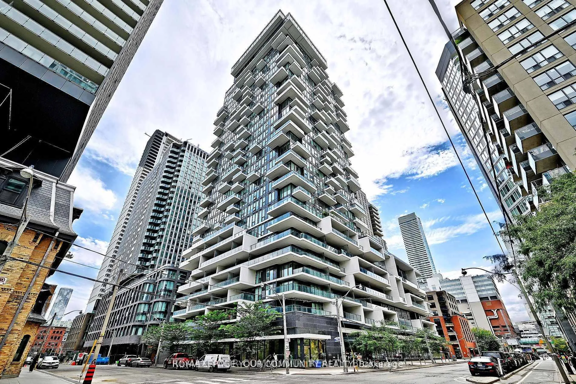 Front of Unit 1801, 77 Shuter Street