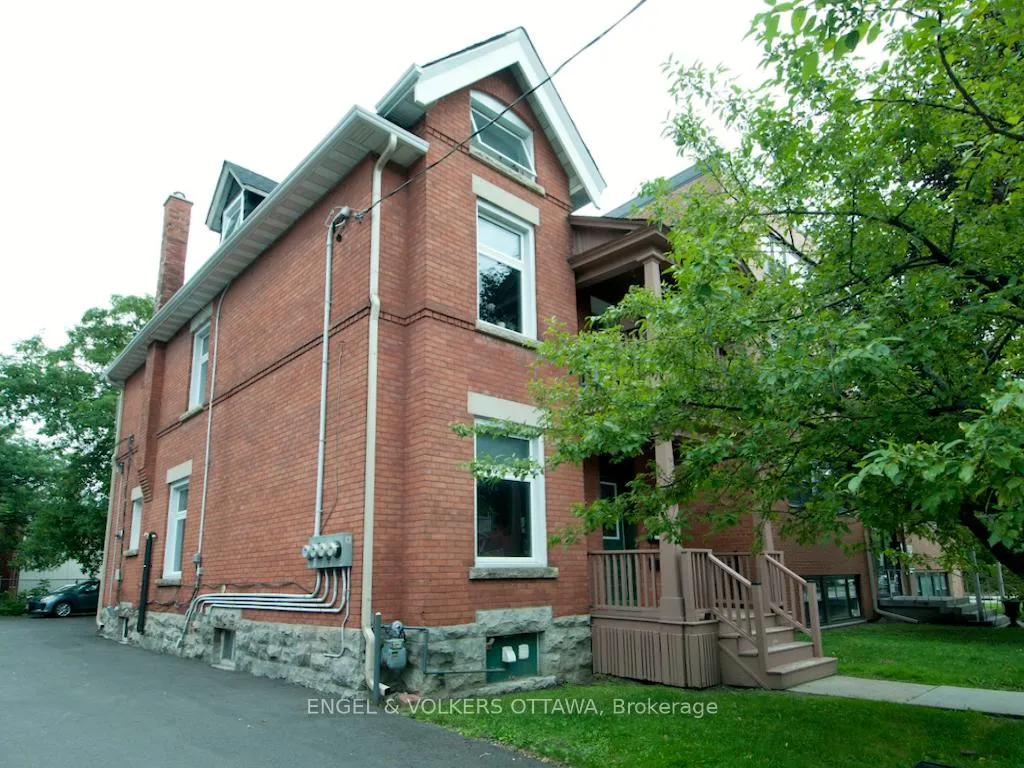 Photo 4 of Unit 1, 96 Waverley Street, Ottawa, Ottawa Centre/Golden Triangle — HOMEH