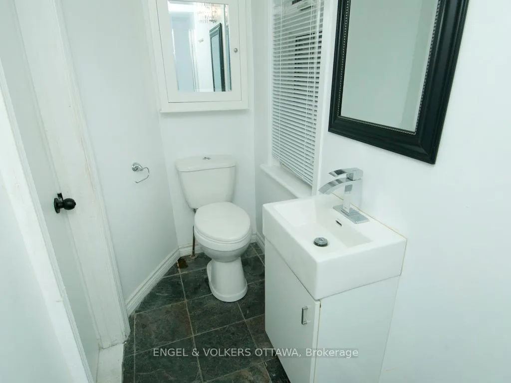 Photo 15 of Unit 1, 96 Waverley Street, Ottawa, Ottawa Centre/Golden Triangle — HOMEH