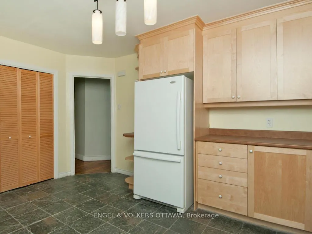 Photo 20 of Unit 1, 96 Waverley Street, Ottawa, Ottawa Centre/Golden Triangle — HOMEH