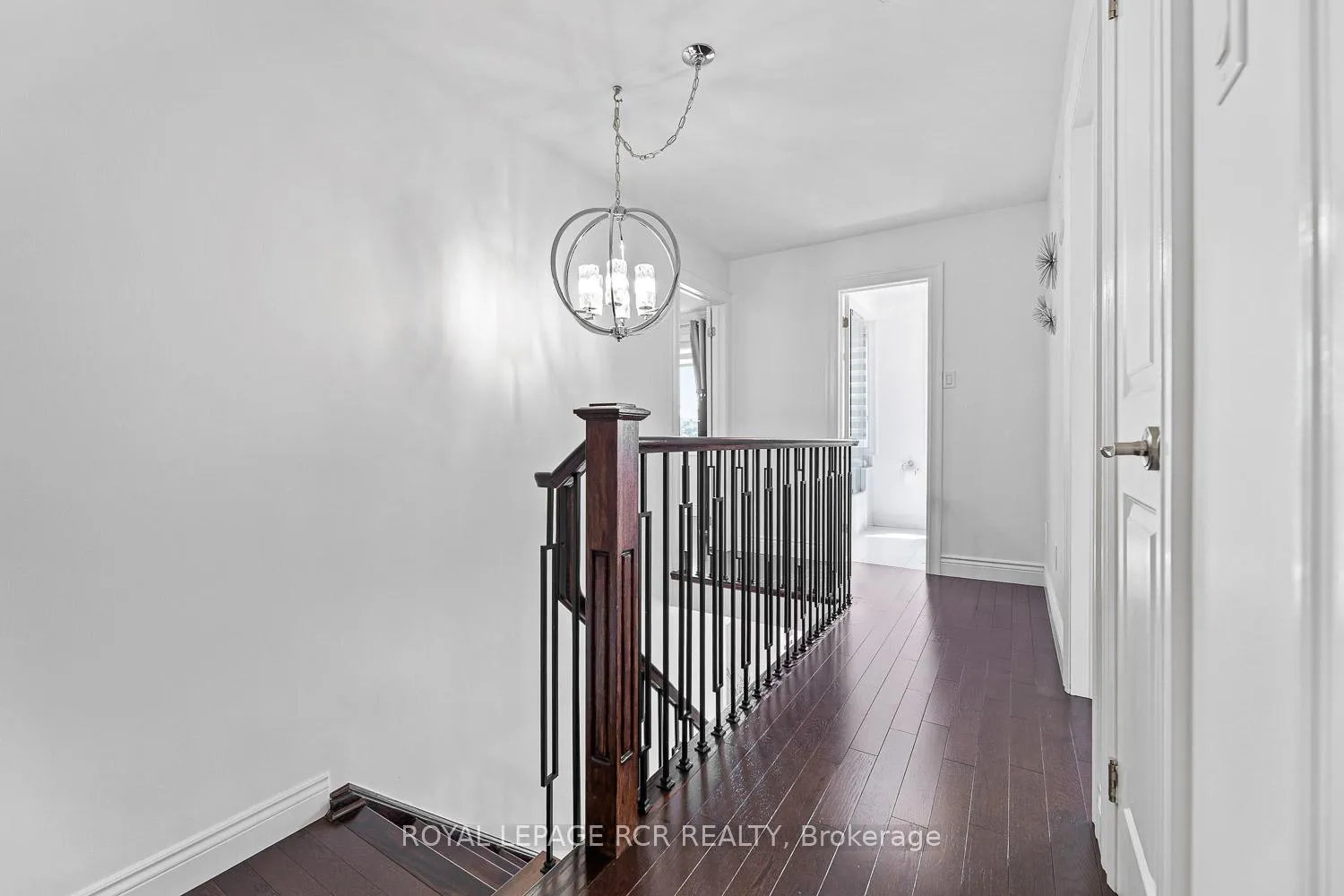 Photo 16 of 44 Fountainbridge Drive, Caledon, Bolton East — HOMEH