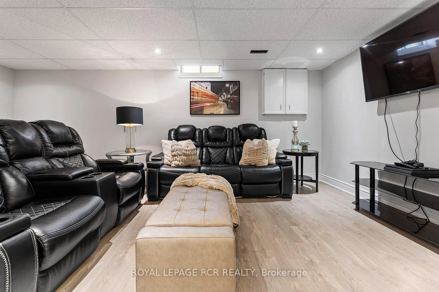 Photo 27 of 44 Fountainbridge Drive, Caledon, Bolton East — HOMEH