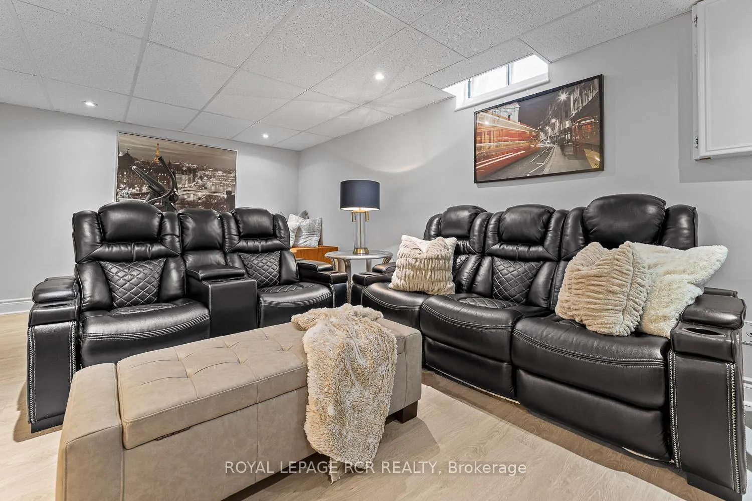 Photo 28 of 44 Fountainbridge Drive, Caledon, Bolton East — HOMEH