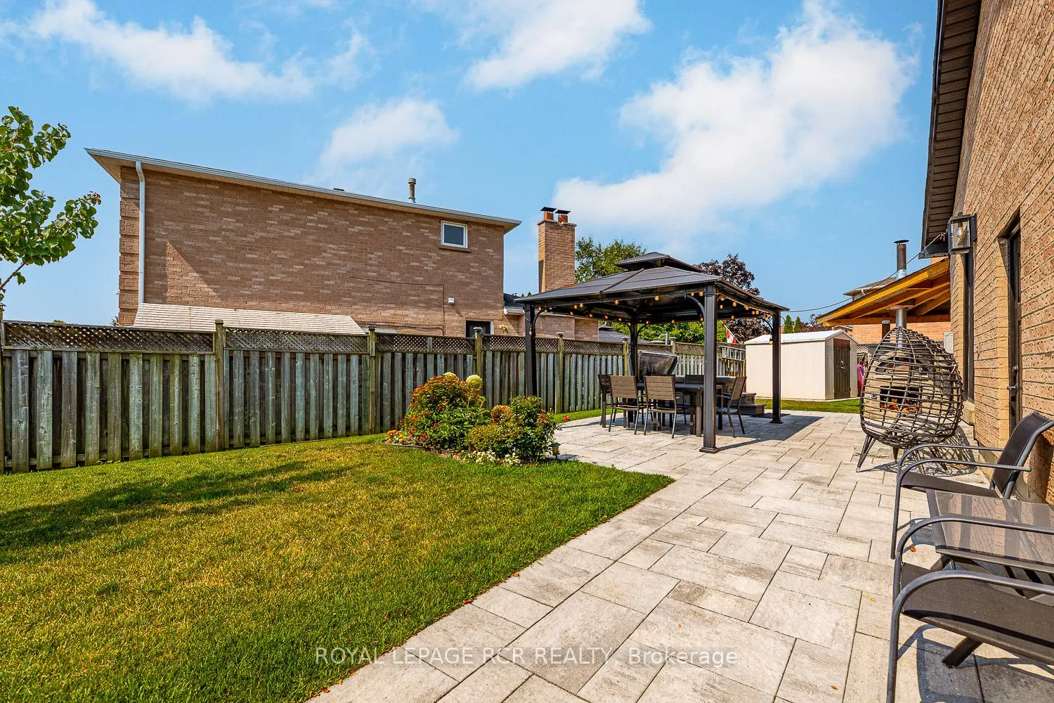 Photo 34 of 44 Fountainbridge Drive, Caledon, Bolton East — HOMEH