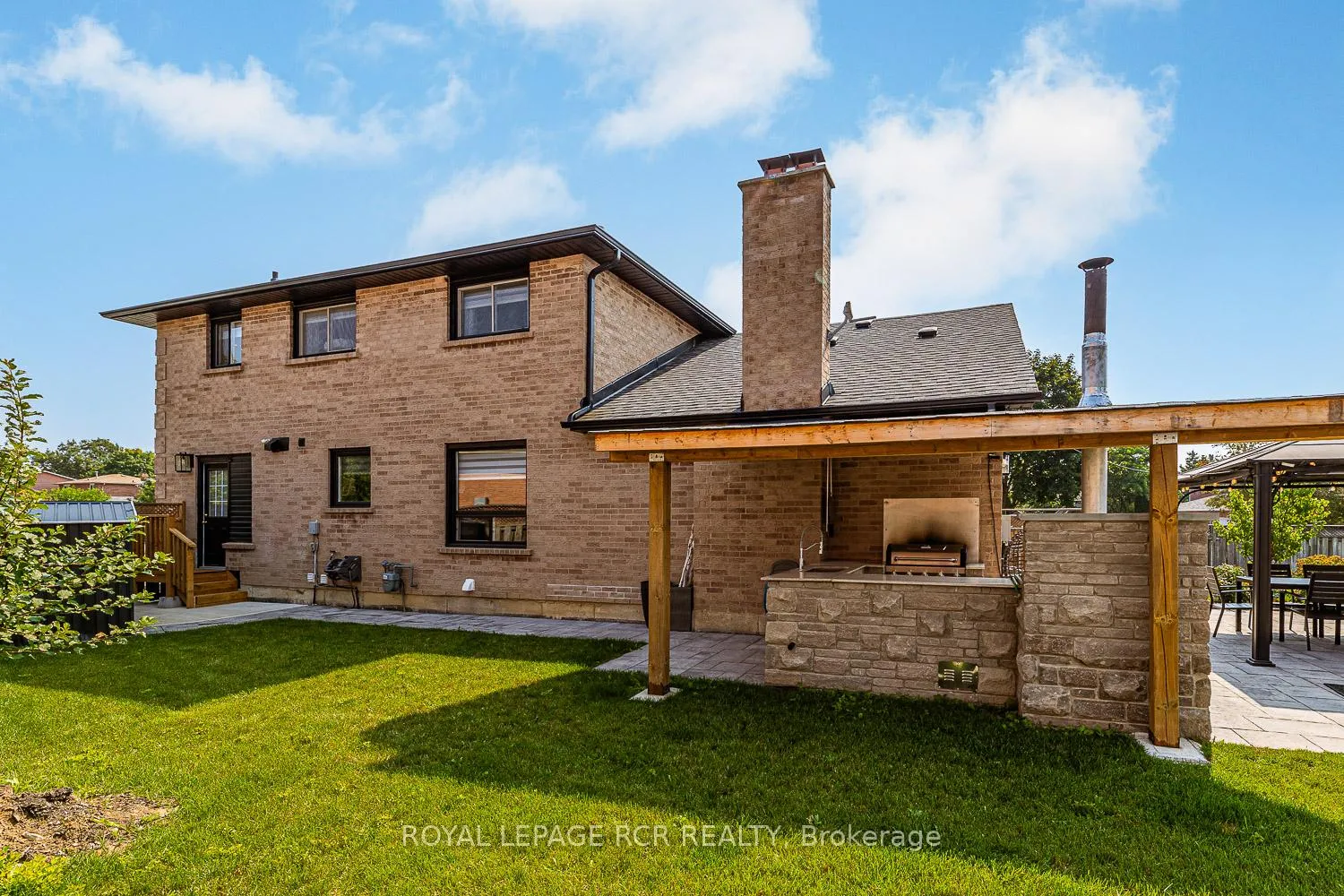 Photo 39 of 44 Fountainbridge Drive, Caledon, Bolton East — HOMEH