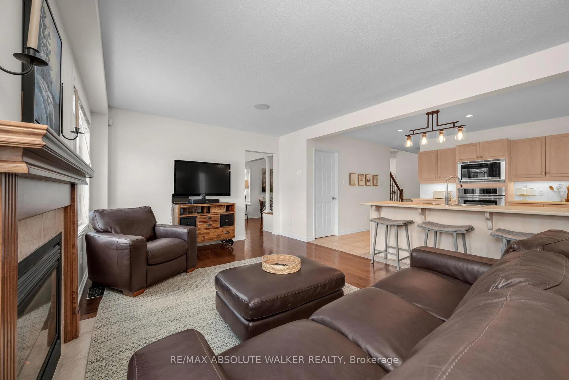 Photo 13 of 135 Arrowwood Drive, Ottawa, Stittsville (South) — HOMEH