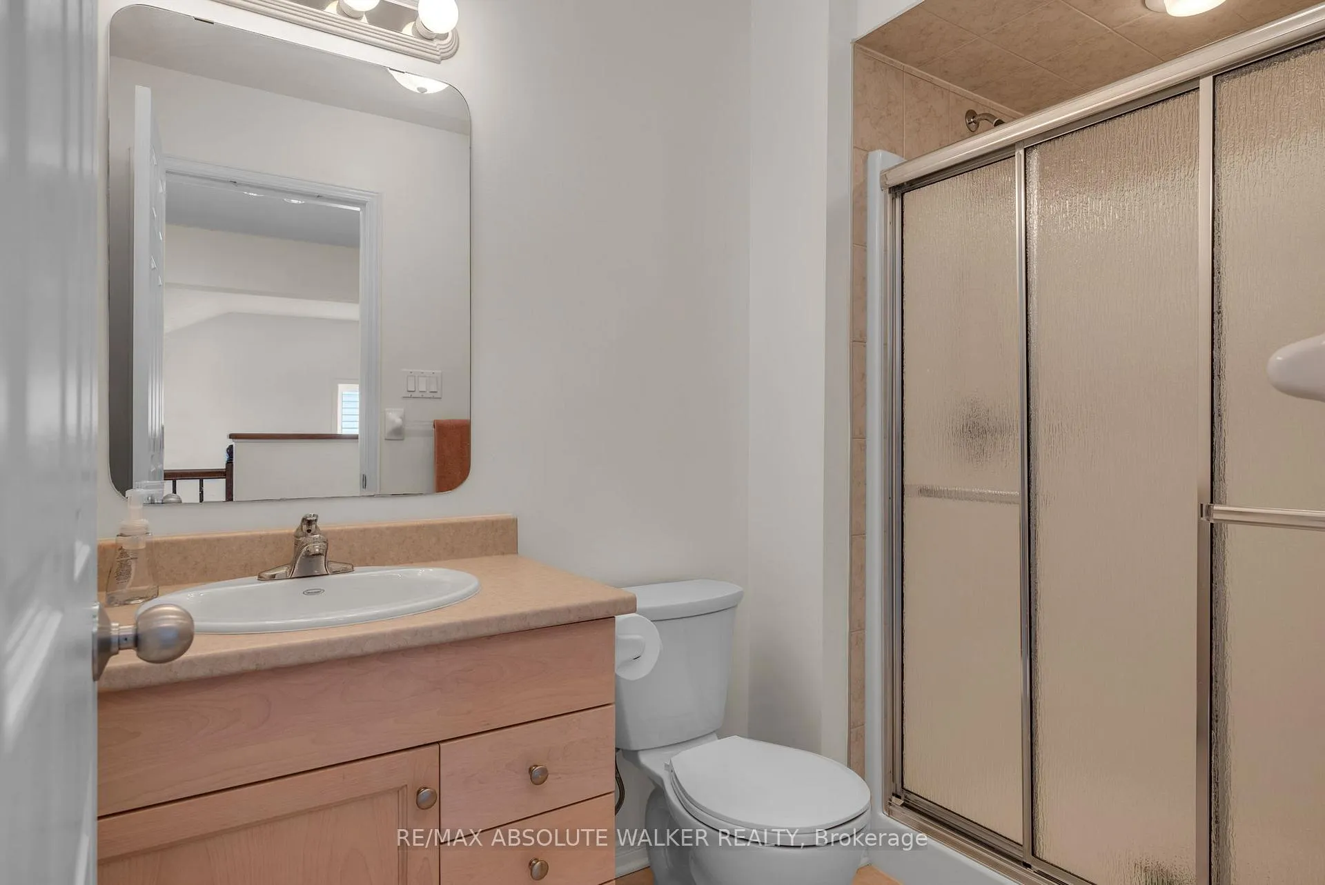 Photo 32 of 135 Arrowwood Drive, Ottawa, Stittsville (South) — HOMEH