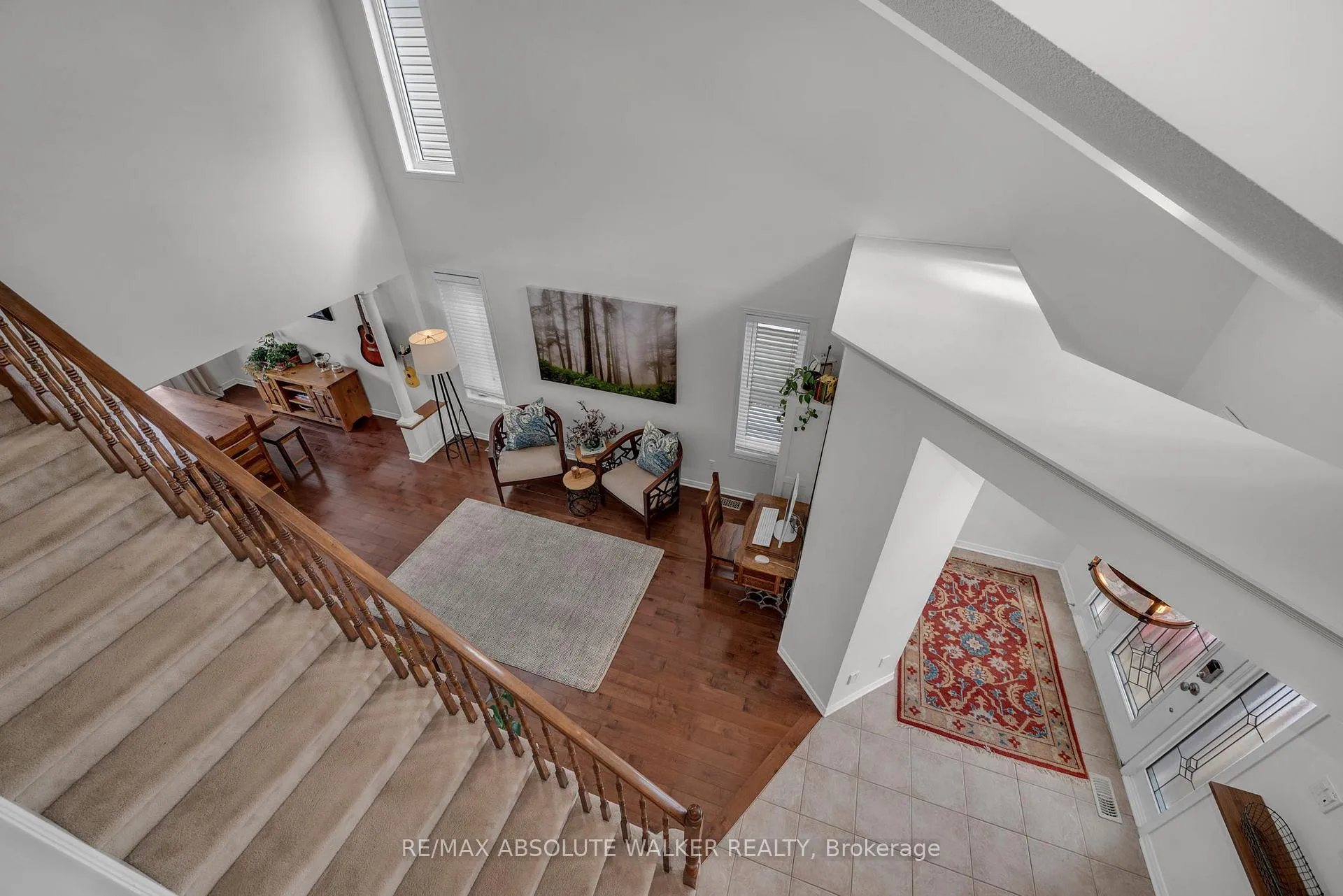 Photo 33 of 135 Arrowwood Drive, Ottawa, Stittsville (South) — HOMEH