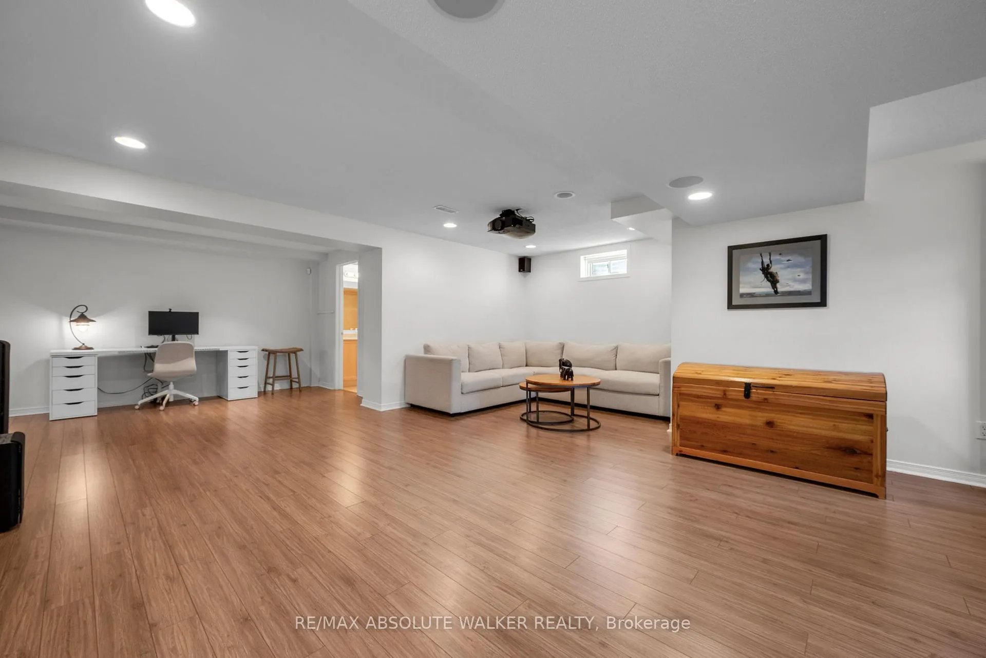 Photo 36 of 135 Arrowwood Drive, Ottawa, Stittsville (South) — HOMEH