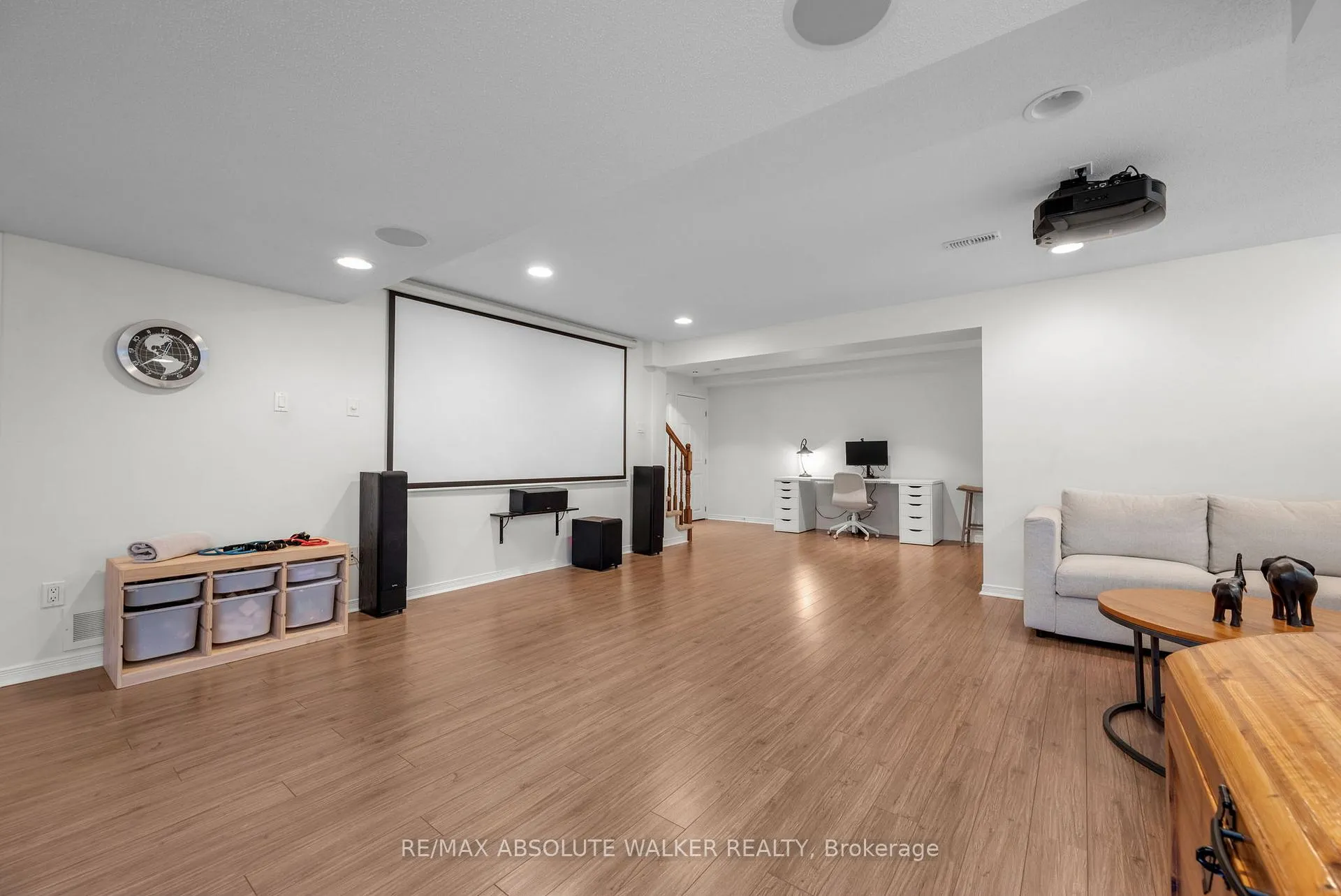 Photo 38 of 135 Arrowwood Drive, Ottawa, Stittsville (South) — HOMEH