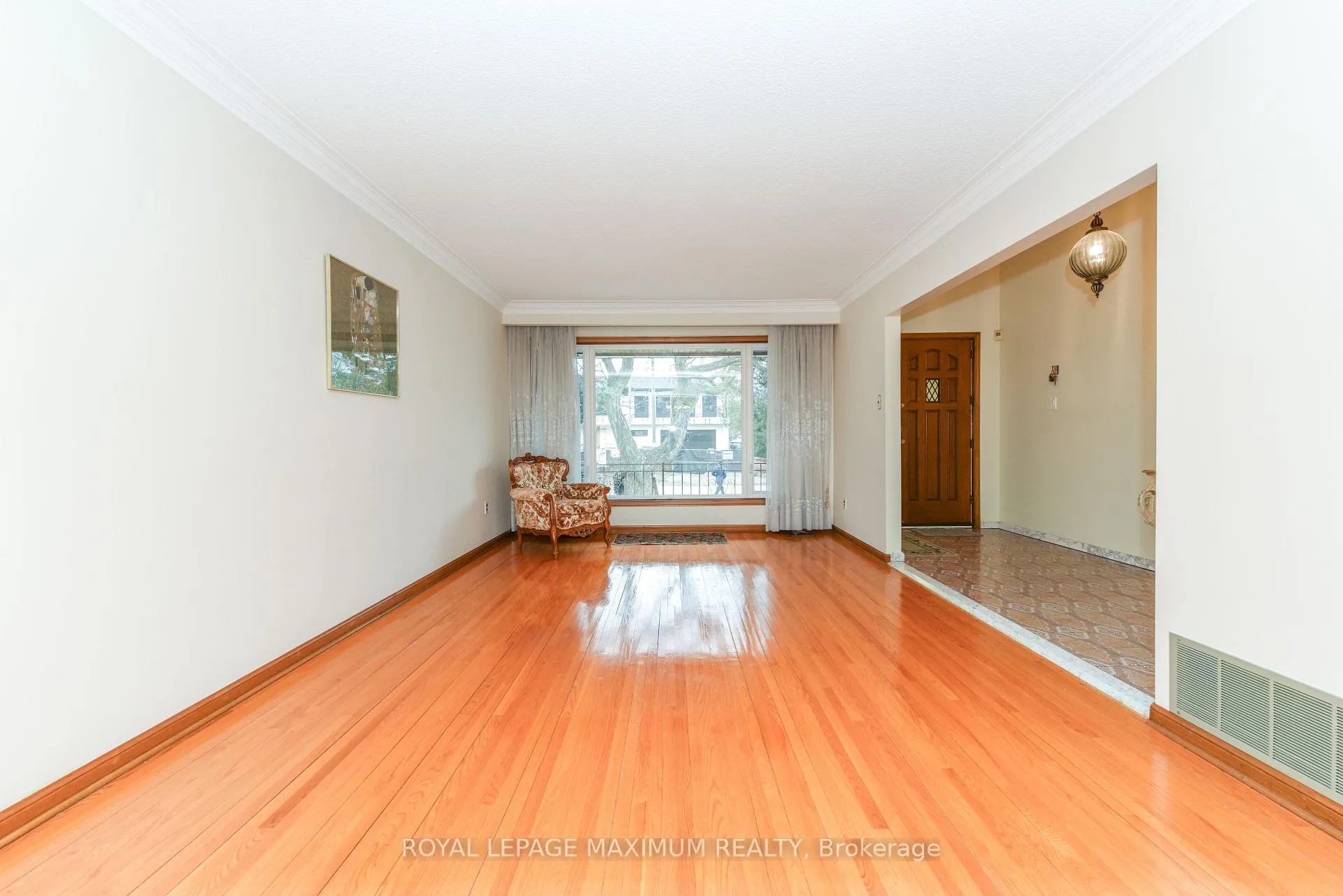 Photo 4 of 78 Roxaline Street, Etobicoke, Humber Heights — HOMEH