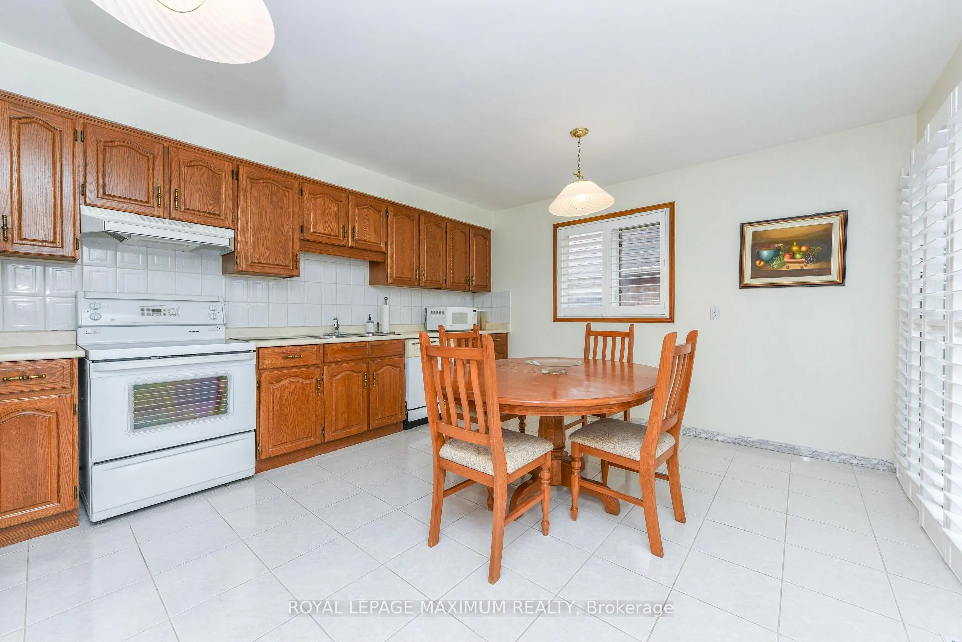 Photo 7 of 78 Roxaline Street, Etobicoke, Humber Heights — HOMEH