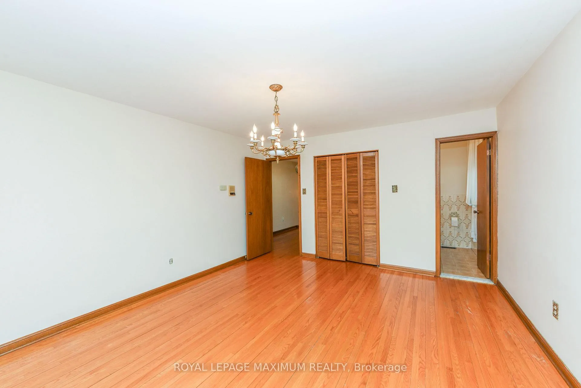 Photo 13 of 78 Roxaline Street, Etobicoke, Humber Heights — HOMEH