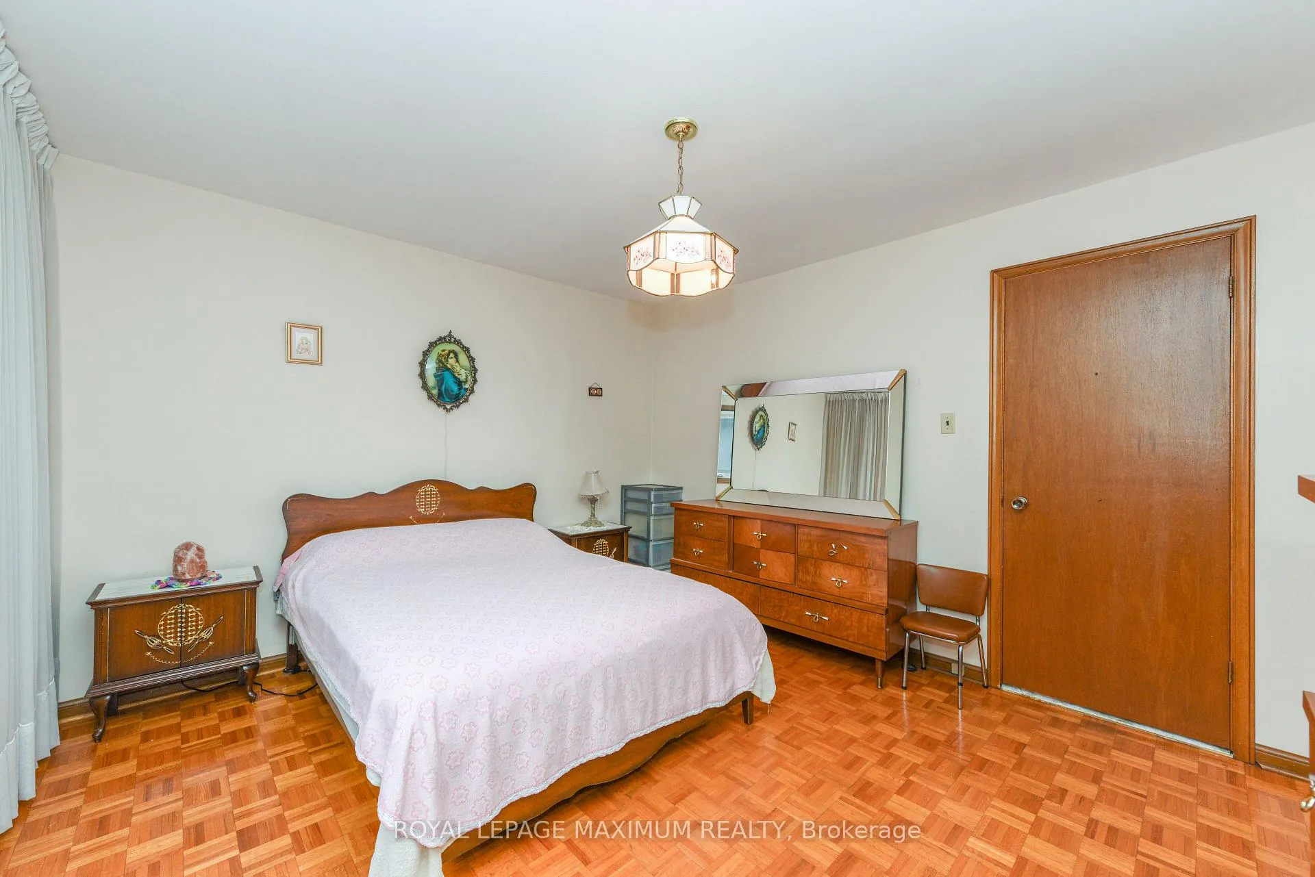 Photo 18 of 78 Roxaline Street, Etobicoke, Humber Heights — HOMEH