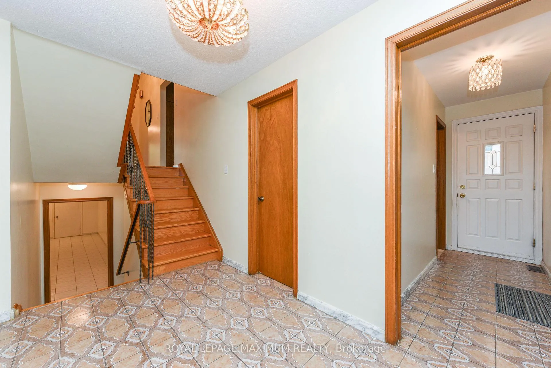 Photo 21 of 78 Roxaline Street, Etobicoke, Humber Heights — HOMEH