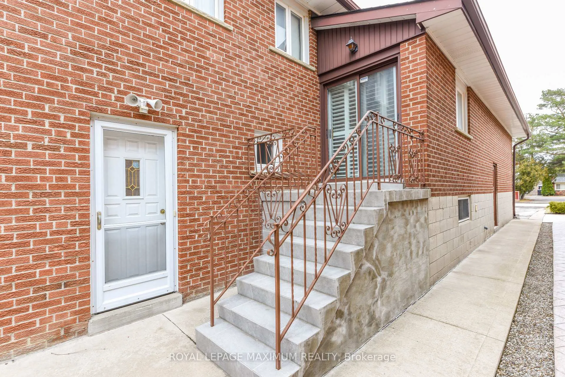 Photo 27 of 78 Roxaline Street, Etobicoke, Humber Heights — HOMEH