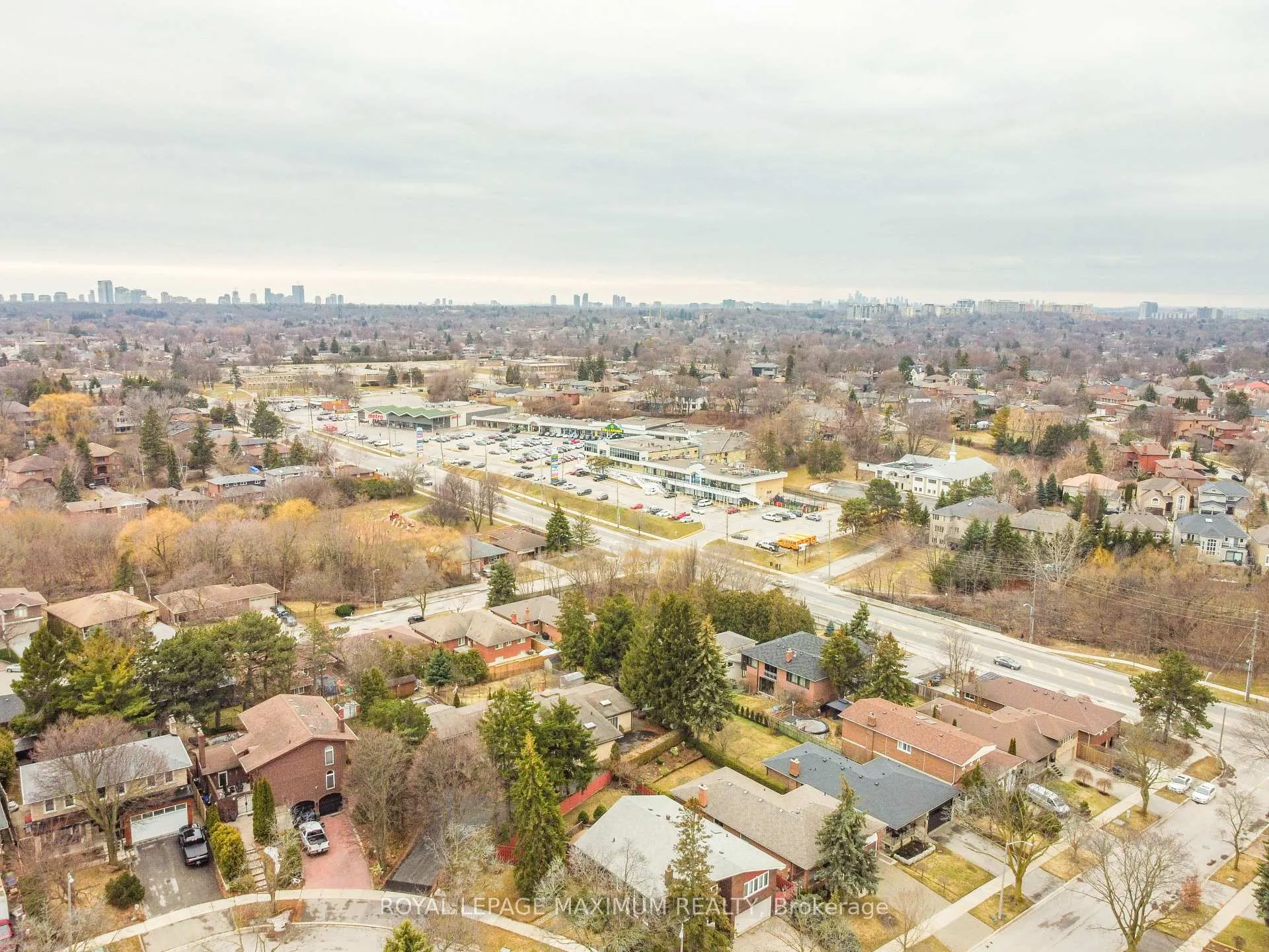 Photo 41 of 78 Roxaline Street, Etobicoke, Humber Heights — HOMEH