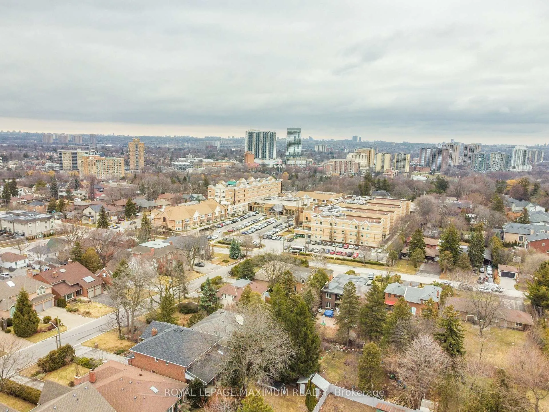 Photo 45 of 78 Roxaline Street, Etobicoke, Humber Heights — HOMEH