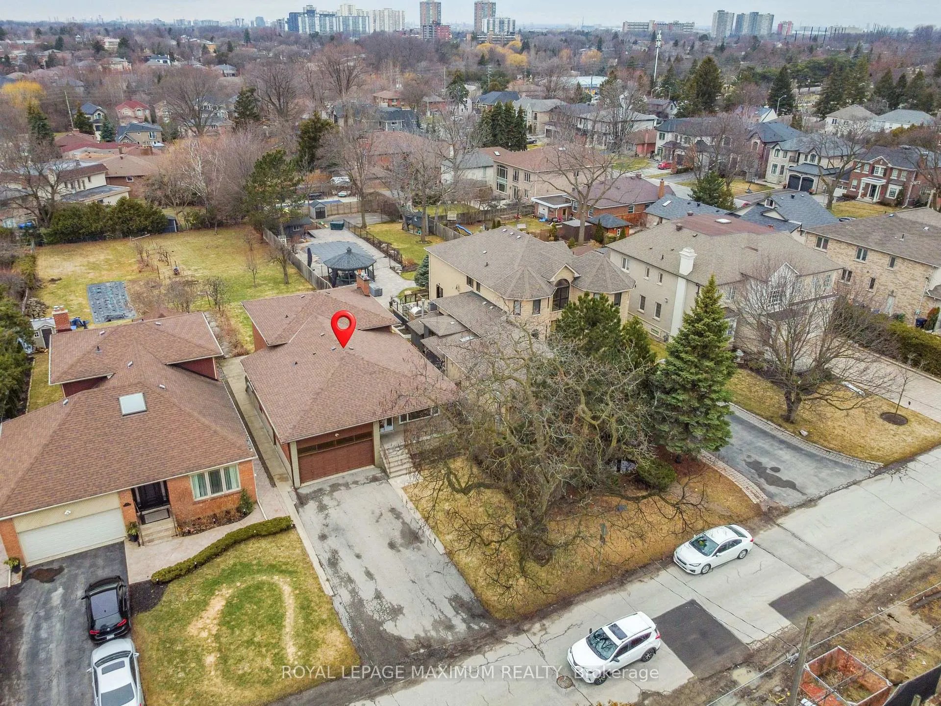 Photo 47 of 78 Roxaline Street, Etobicoke, Humber Heights — HOMEH