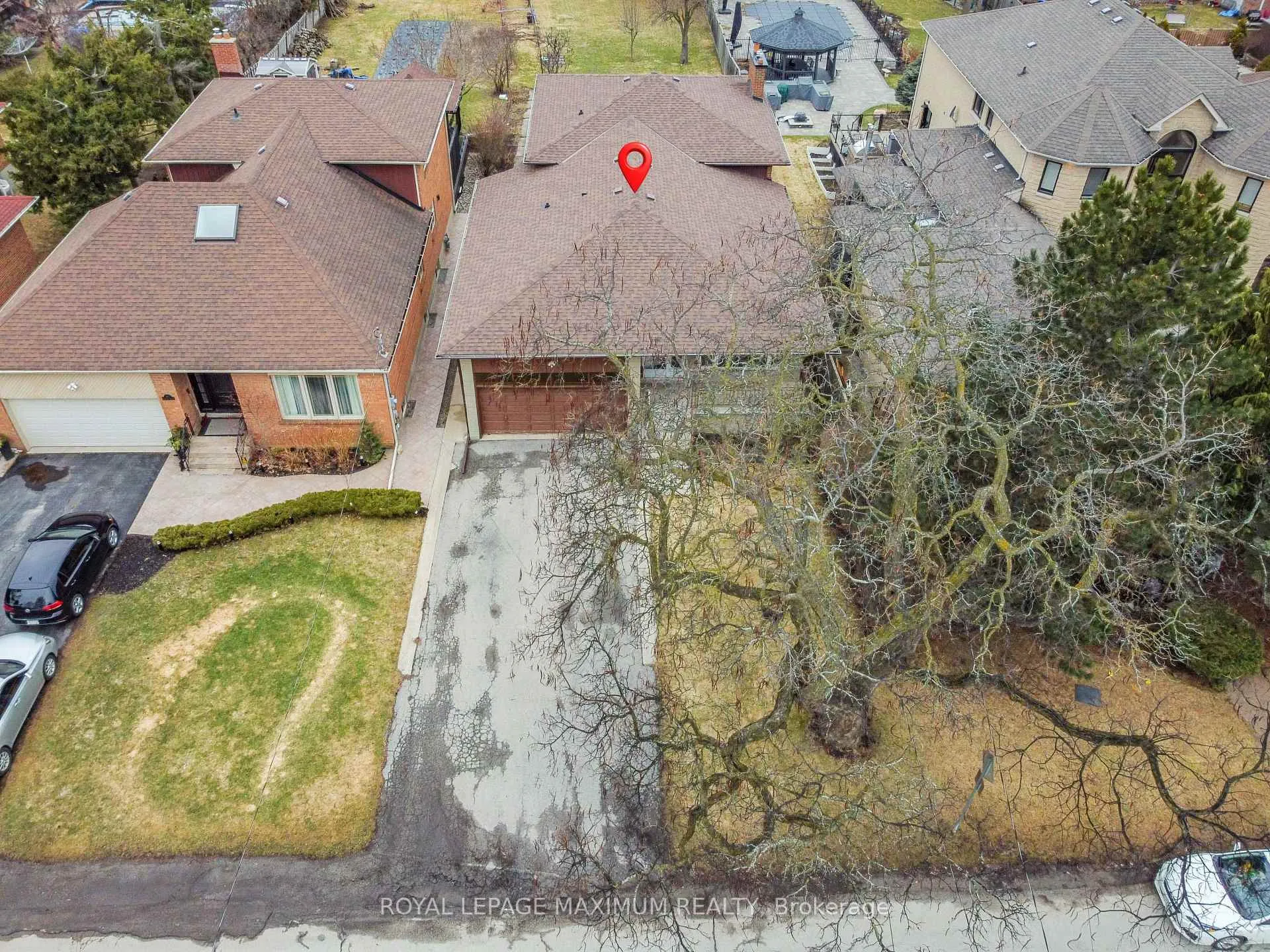 Photo 48 of 78 Roxaline Street, Etobicoke, Humber Heights — HOMEH