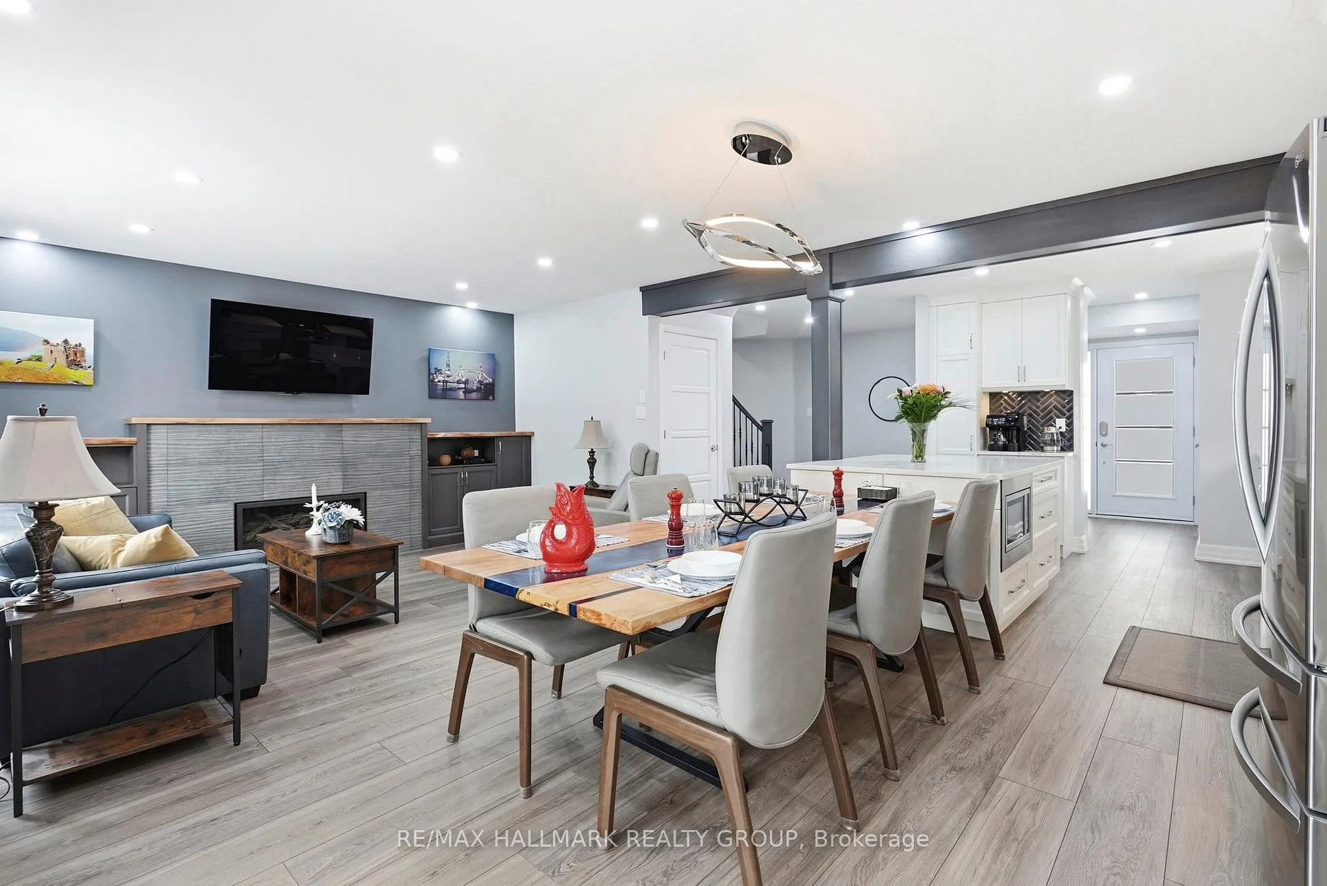 Photo 9 of 114 Boulder Way, Ottawa, Barrhaven - Longfields — HOMEH