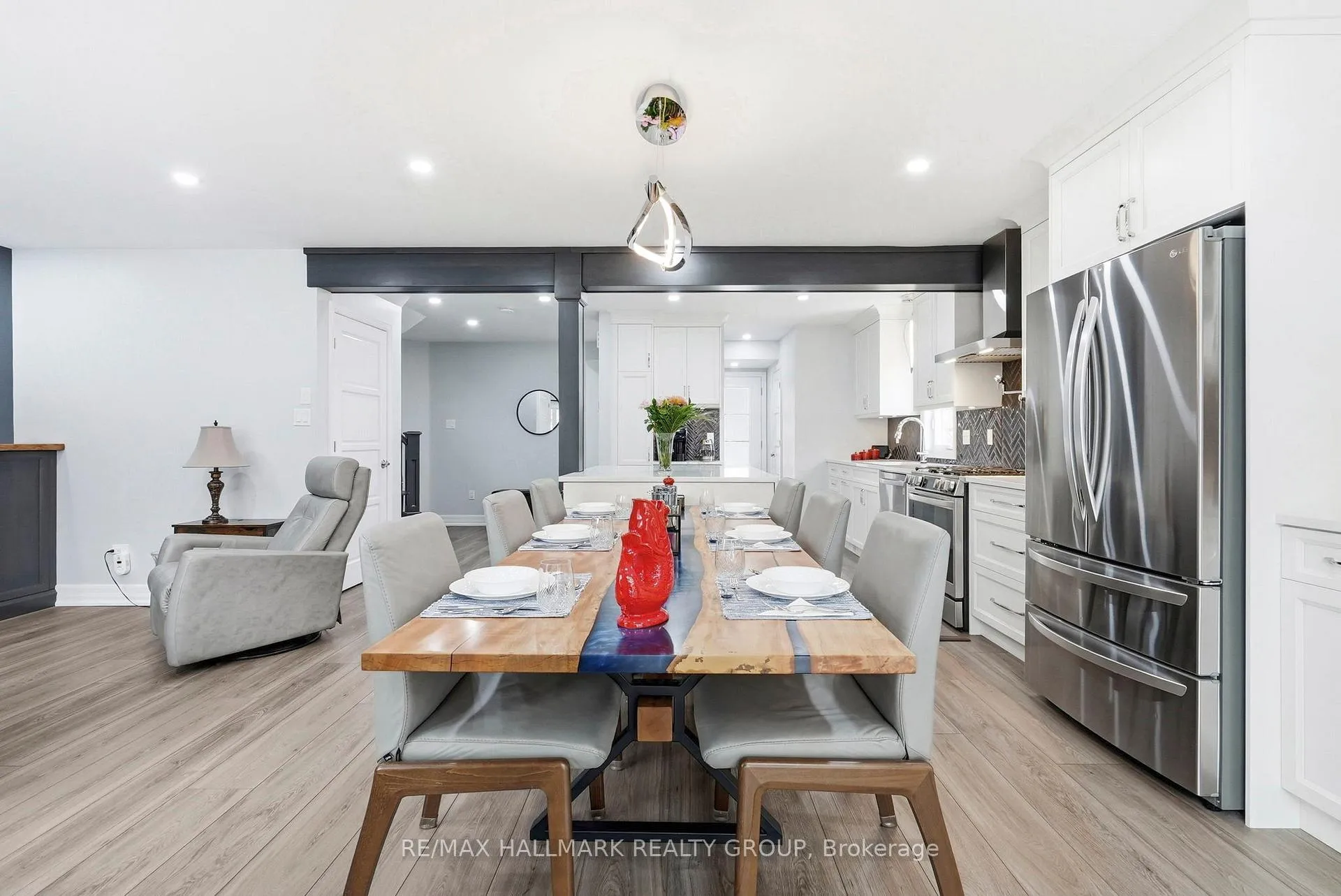 Photo 10 of 114 Boulder Way, Ottawa, Barrhaven - Longfields — HOMEH
