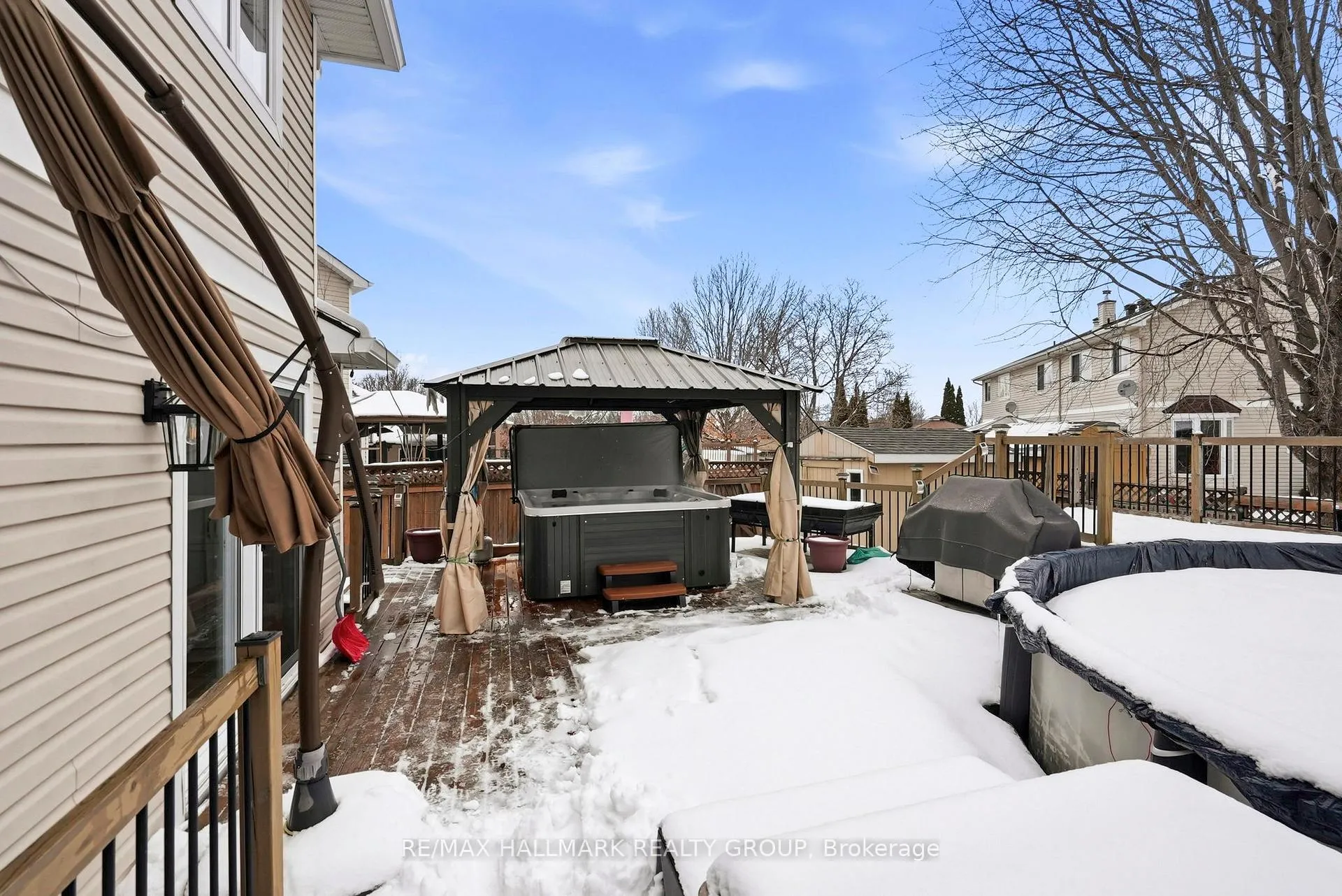 Photo 35 of 114 Boulder Way, Ottawa, Barrhaven - Longfields — HOMEH